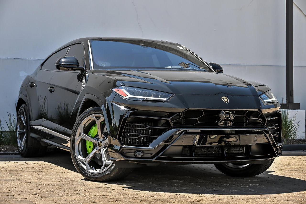 2019 Lamborghini Urus 4.0 V8's photo
