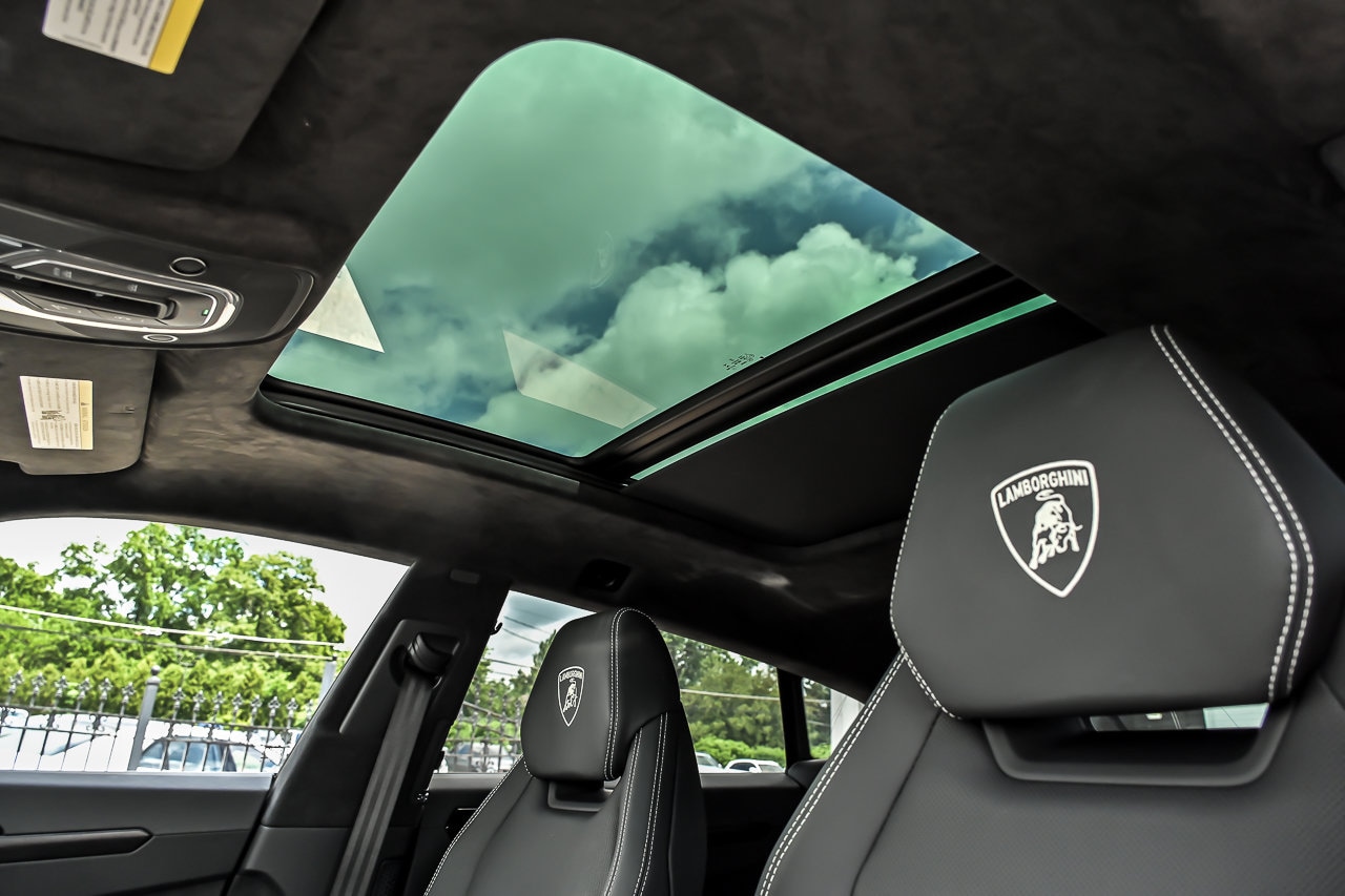 2023 Lamborghini Urus S - Photo 19