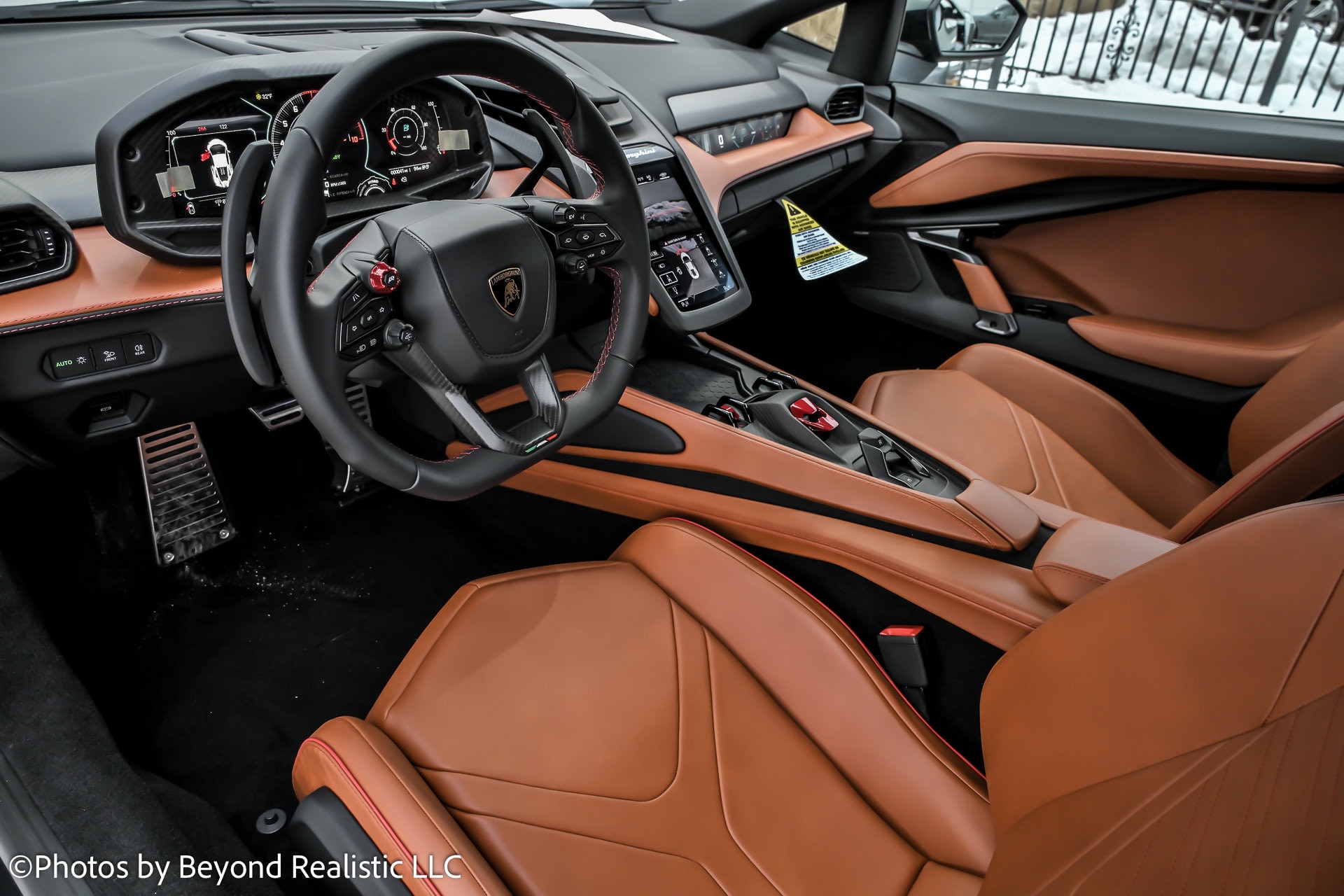 2026 Lamborghini Revuelto Base - Photo 21