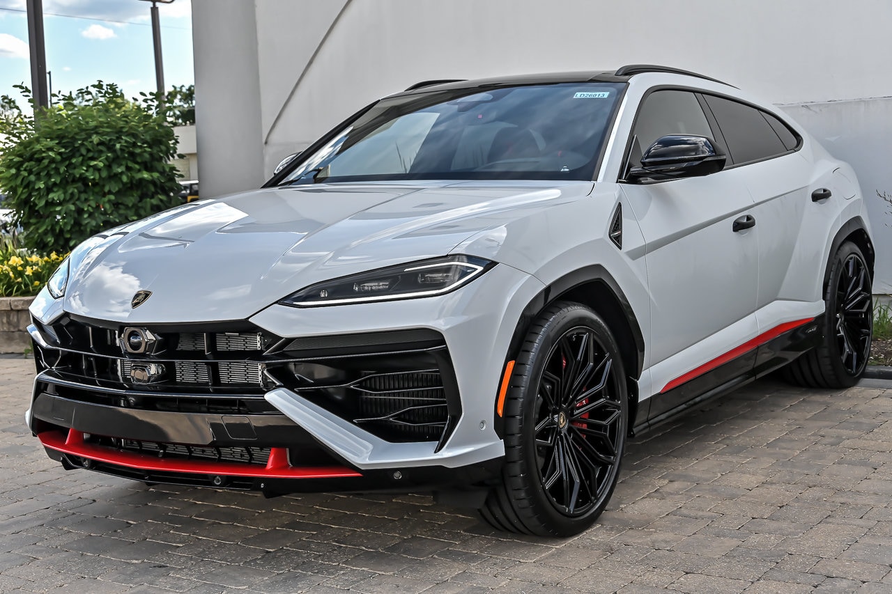 2026 Lamborghini Urus SE - Photo 5