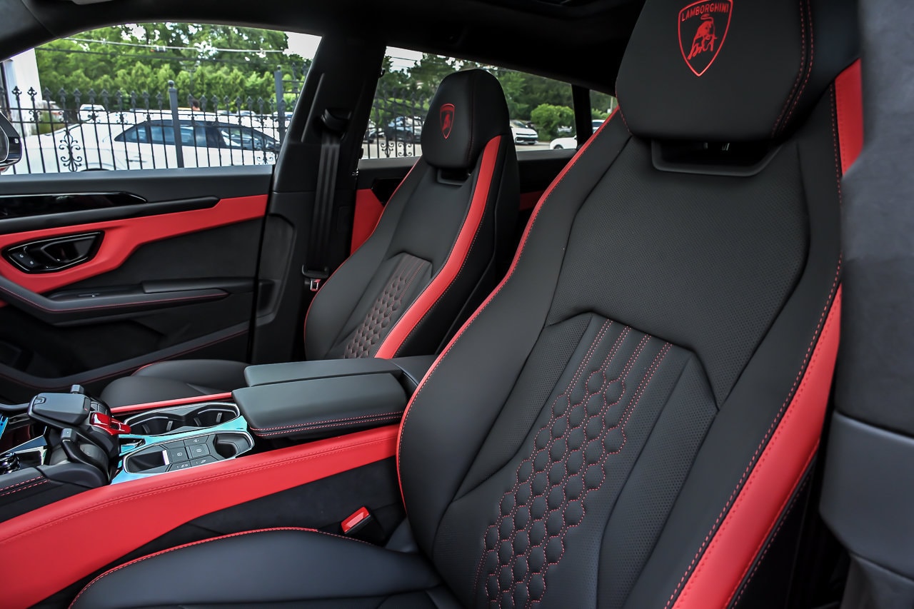 2026 Lamborghini Urus SE - Photo 21