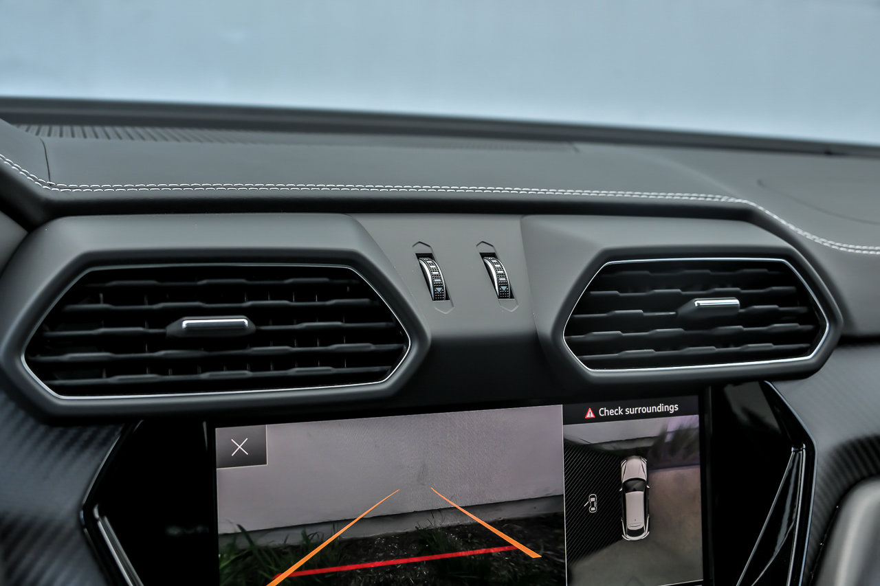 2024 Lamborghini Urus S - Photo 46