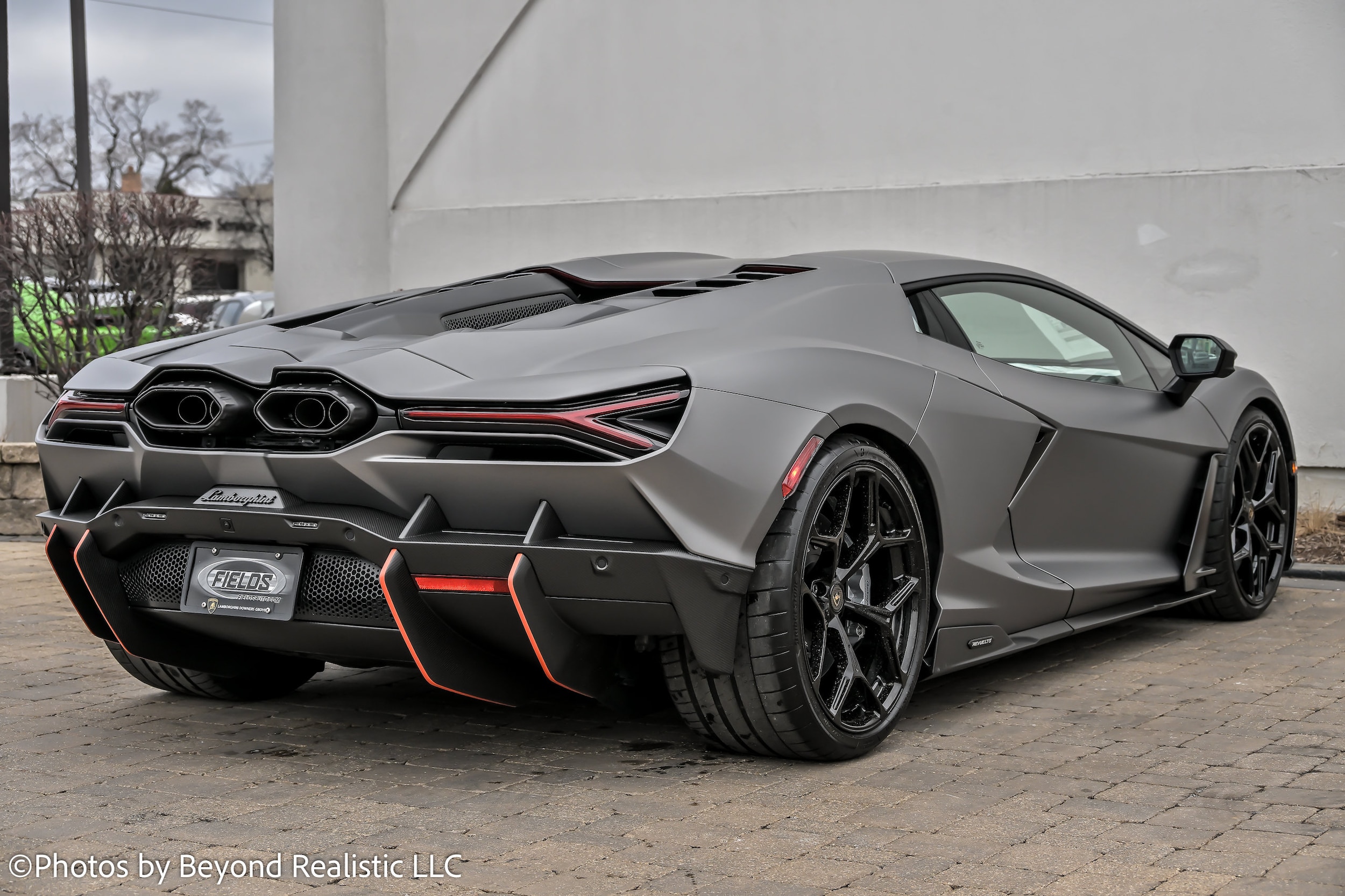 2026 Lamborghini Revuelto Base - Photo 8