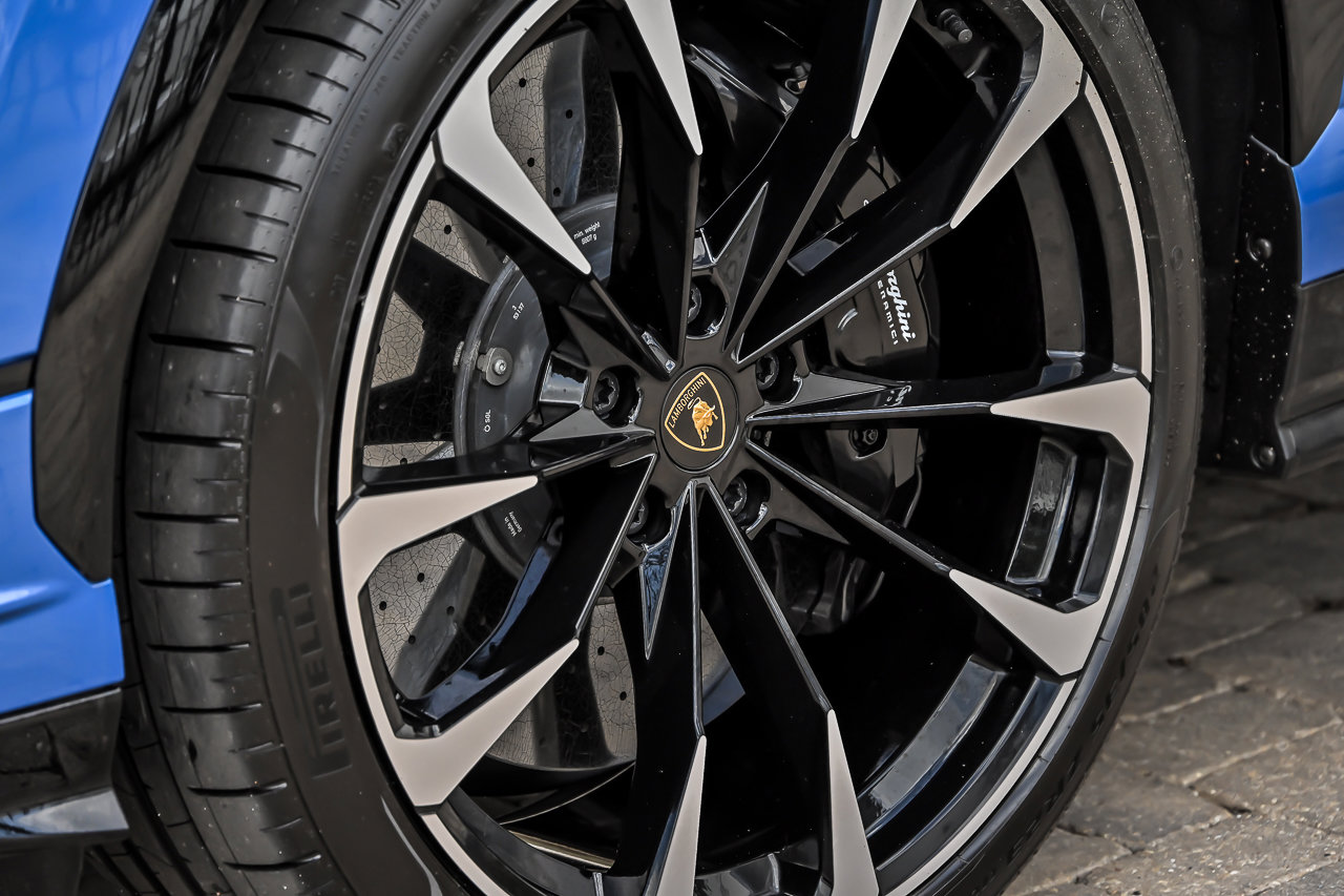 2023 Lamborghini Urus S - Photo 8