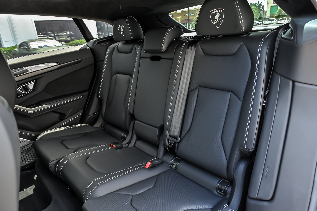 2023 Lamborghini Urus S - Photo 23