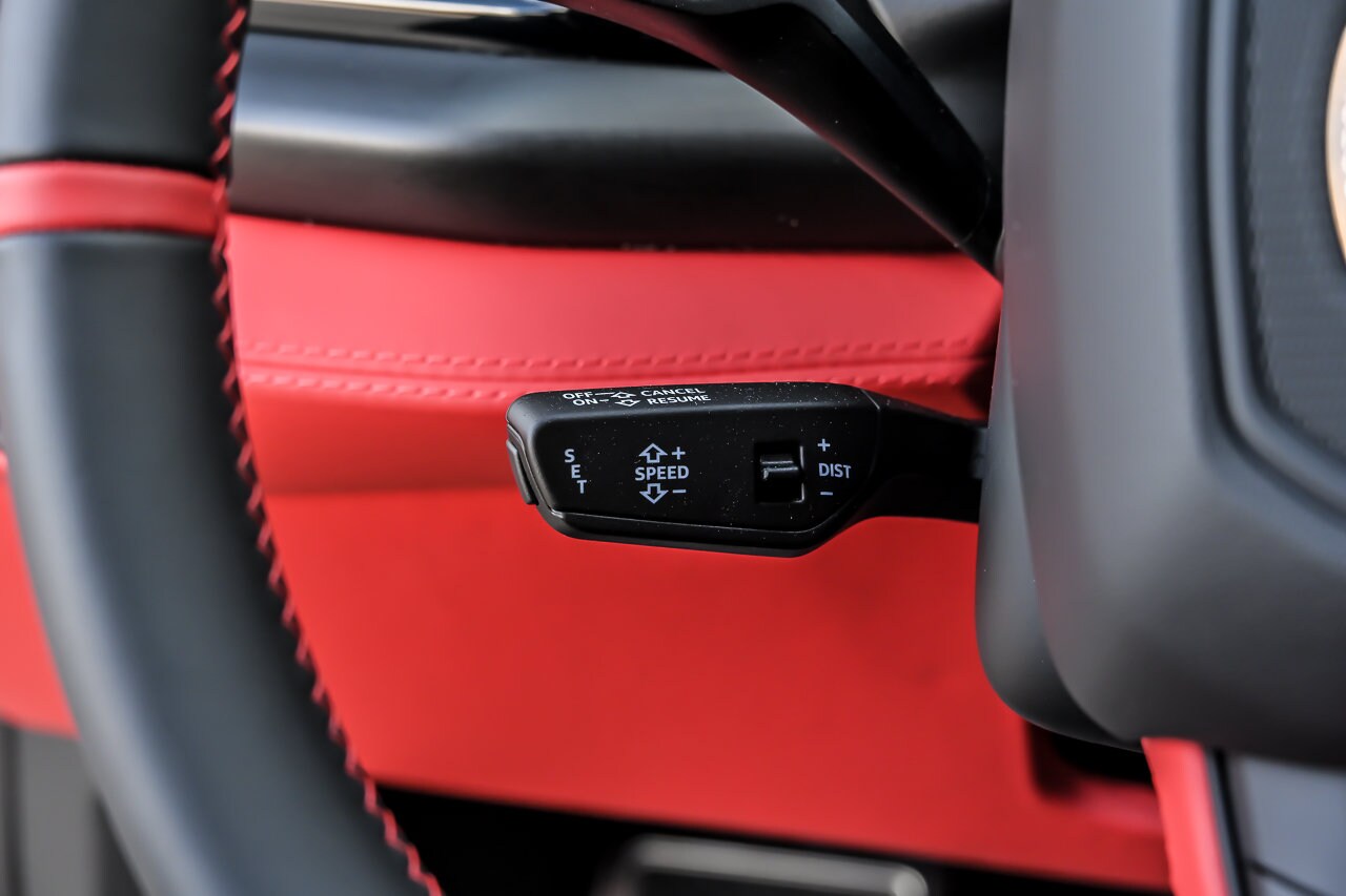 2026 Lamborghini Urus SE - Photo 32