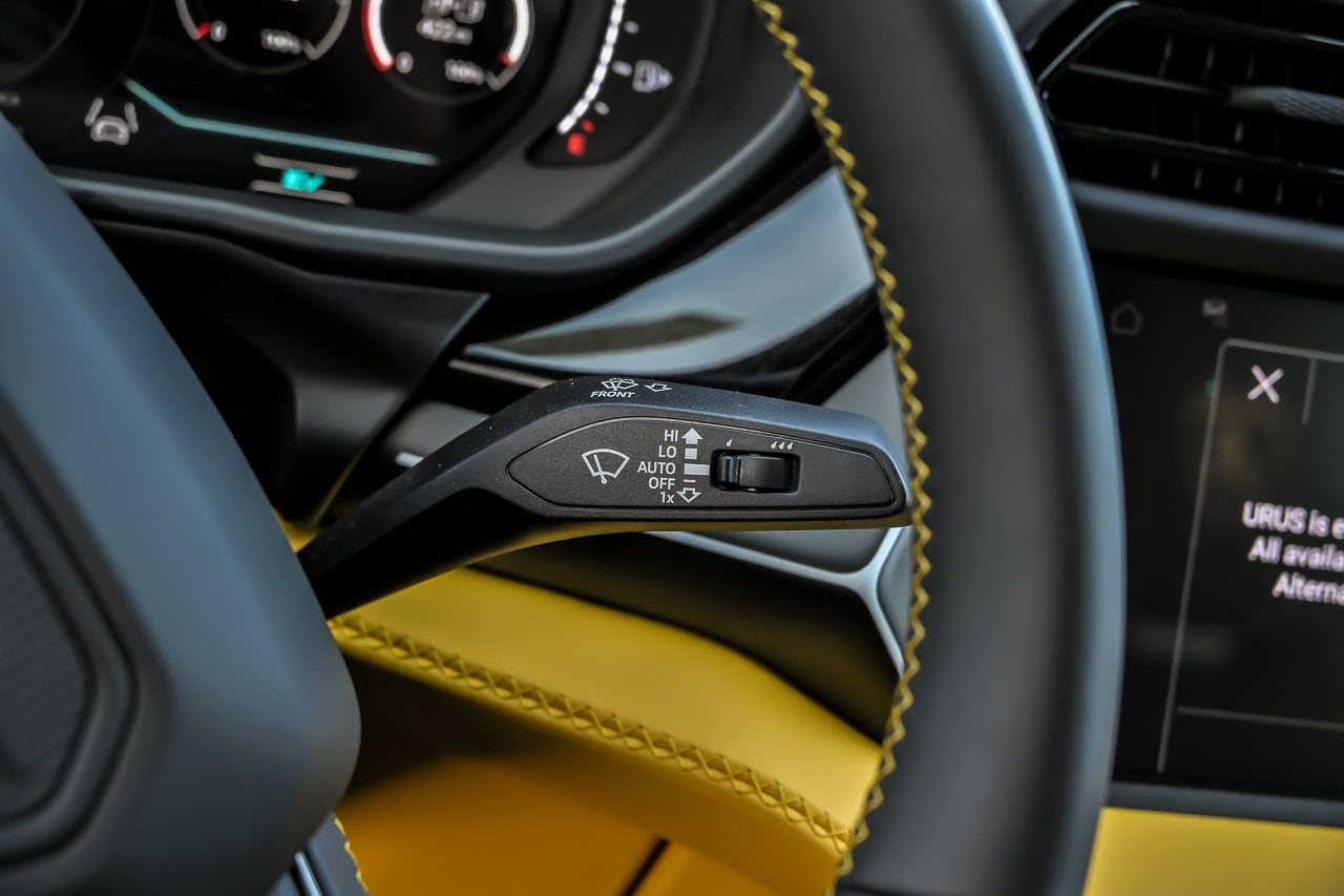 2026 Lamborghini Urus SE - Photo 34