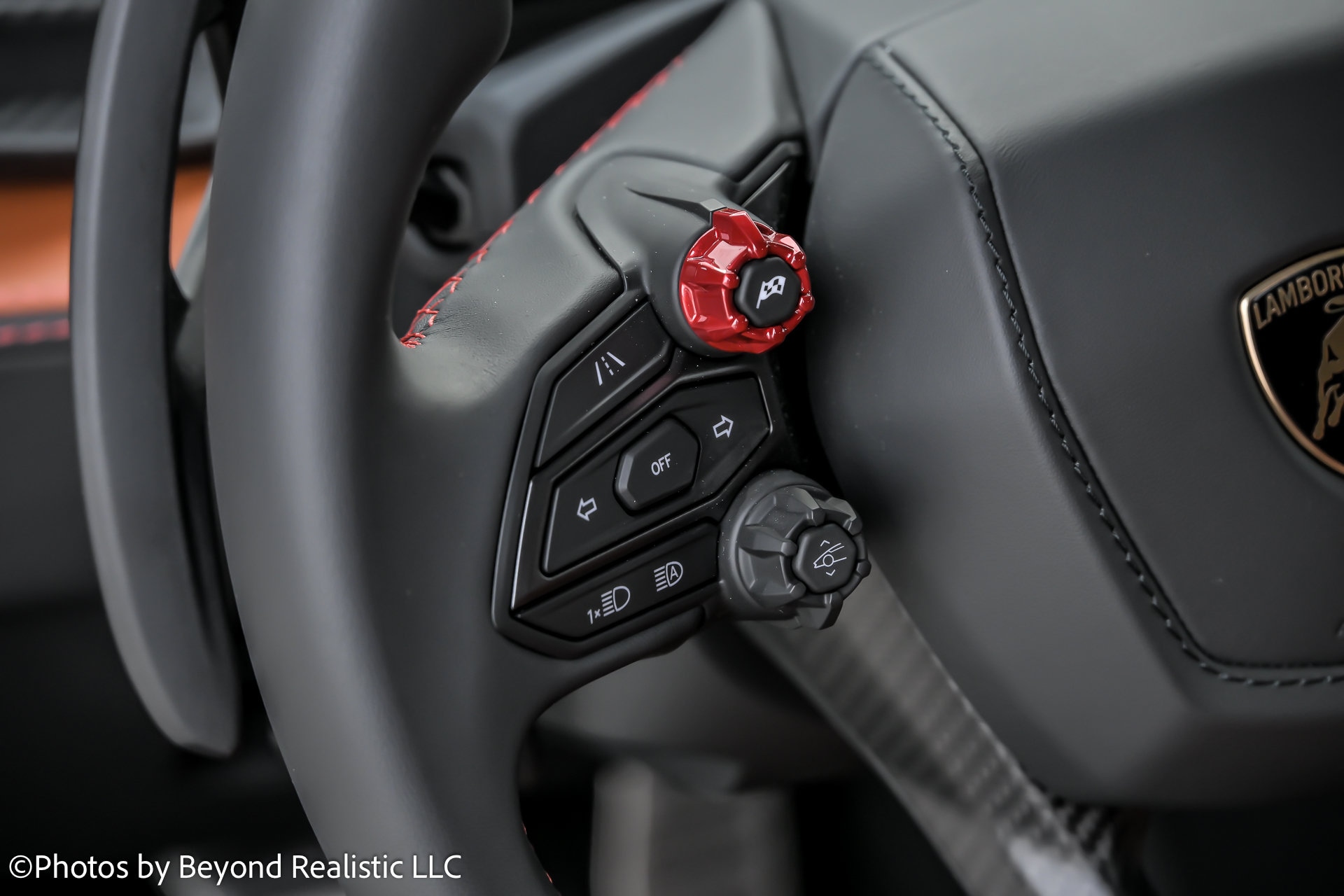 2026 Lamborghini Revuelto Base - Photo 25