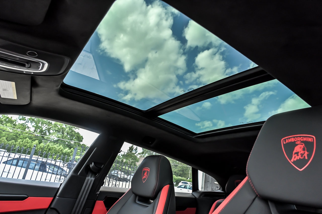 2026 Lamborghini Urus SE - Photo 22