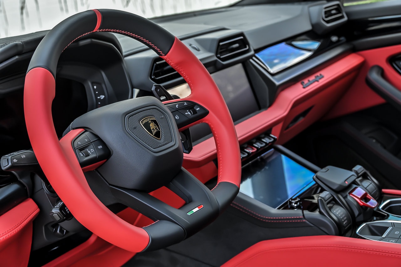 2026 Lamborghini Urus SE - Photo 25