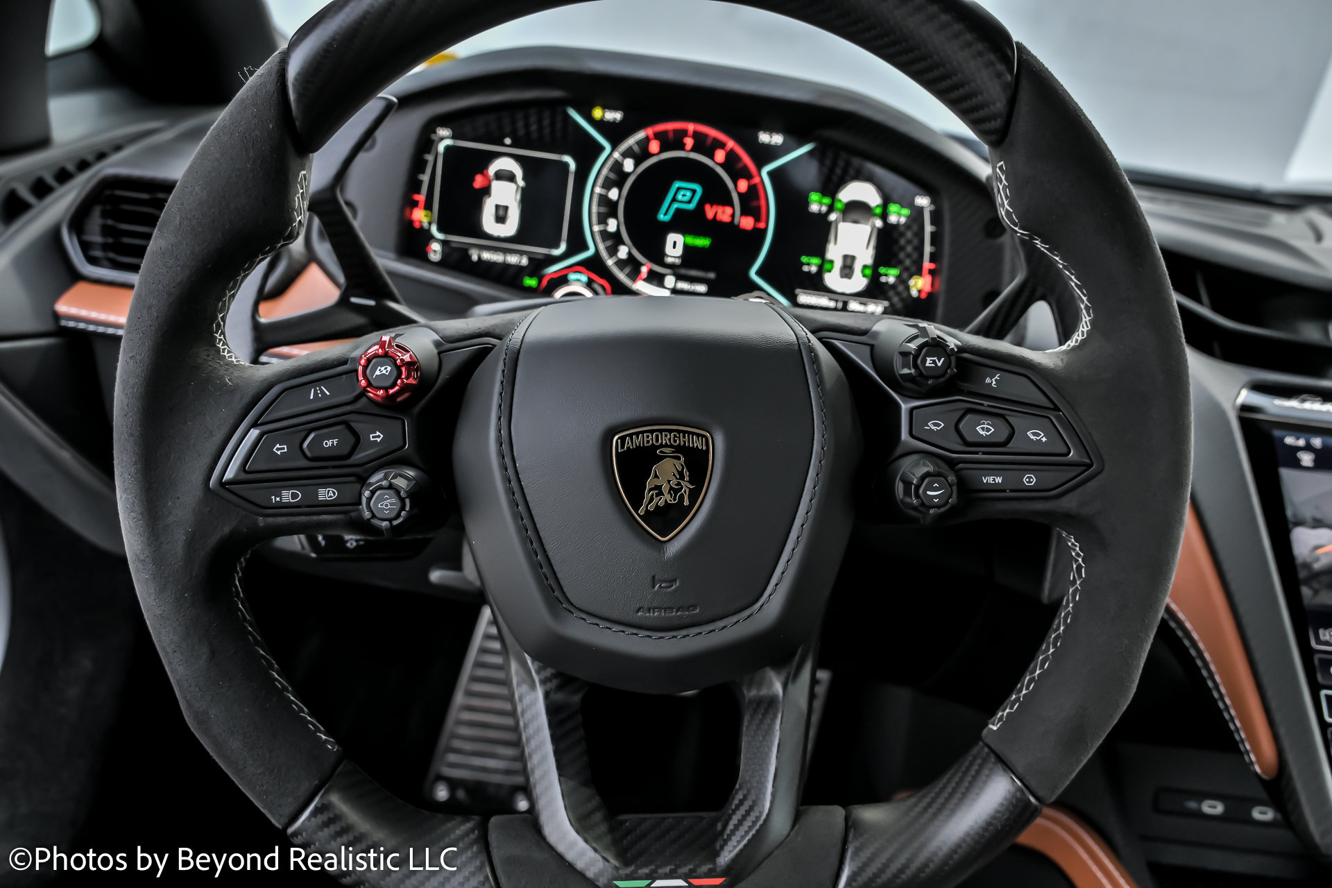 2026 Lamborghini Revuelto Base - Photo 35