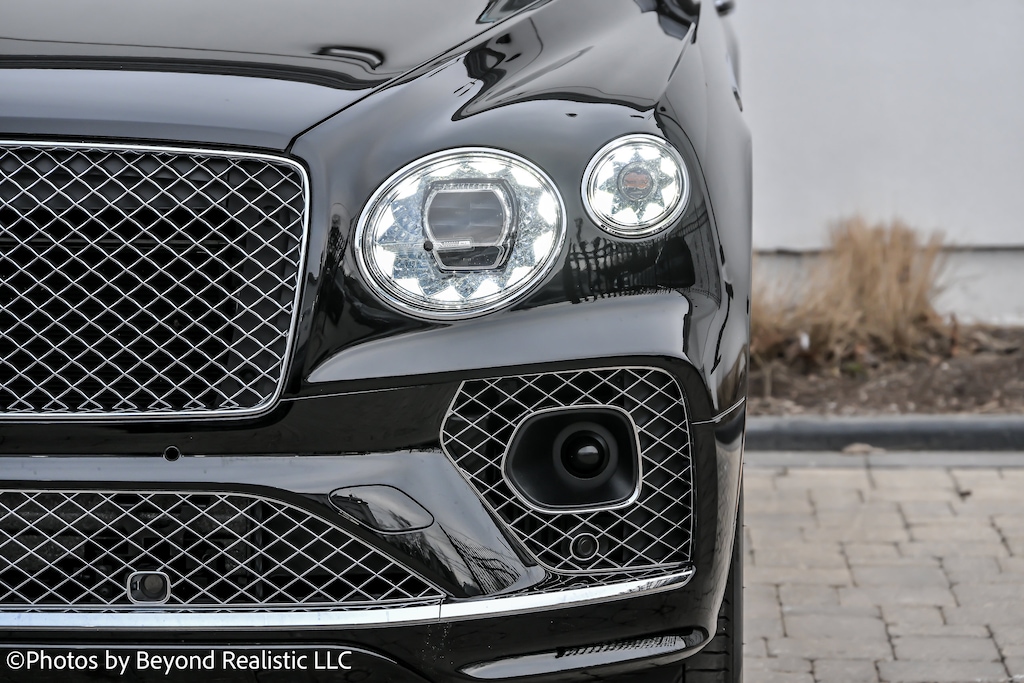 Certified 2023 Bentley Bentayga Hybrid V6 Hybrid V6 AWD