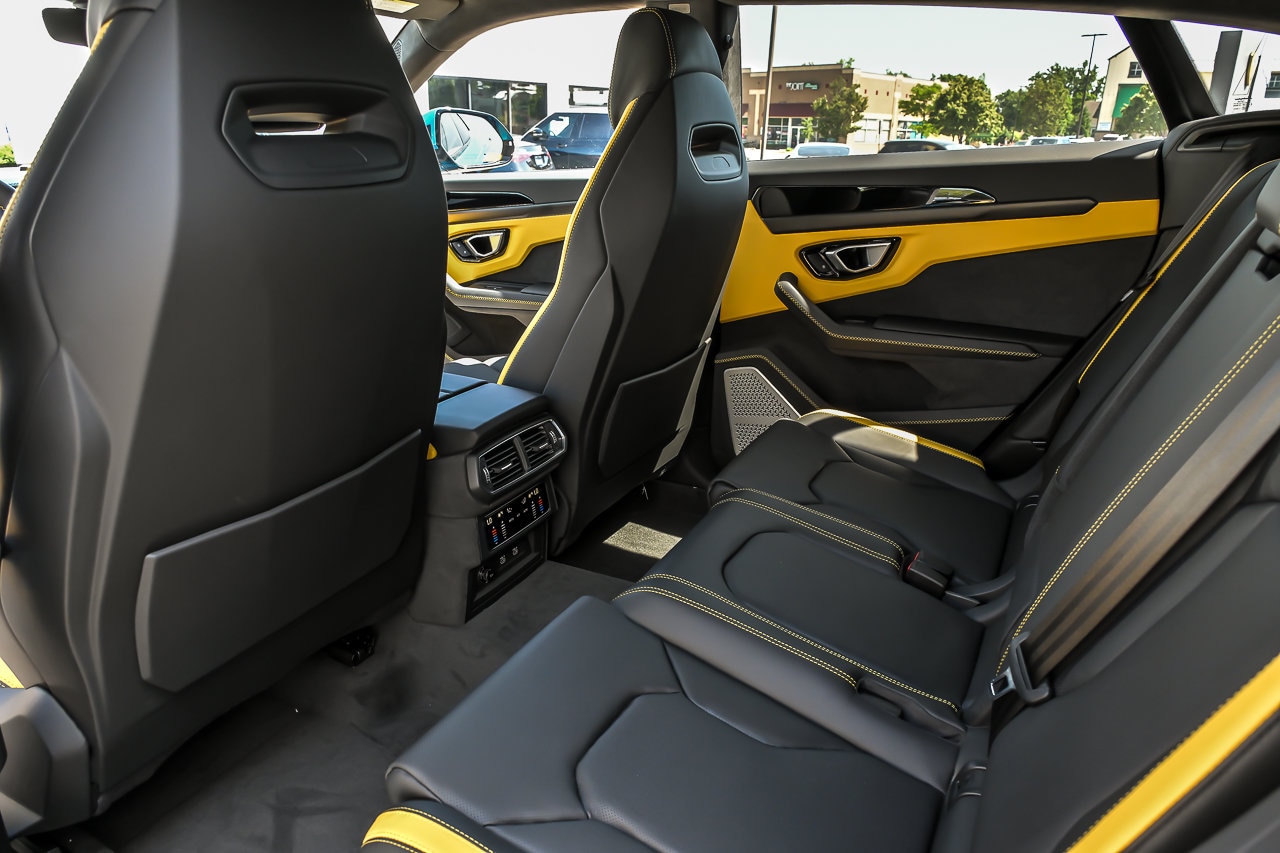 2026 Lamborghini Urus SE - Photo 25