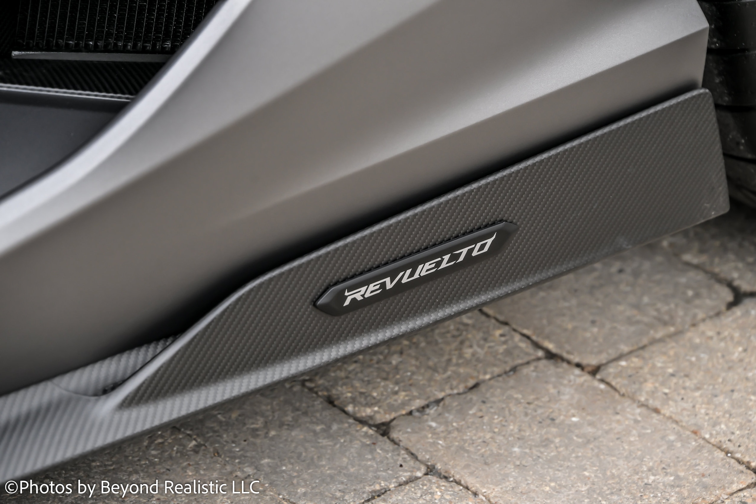 2026 Lamborghini Revuelto Base - Photo 15