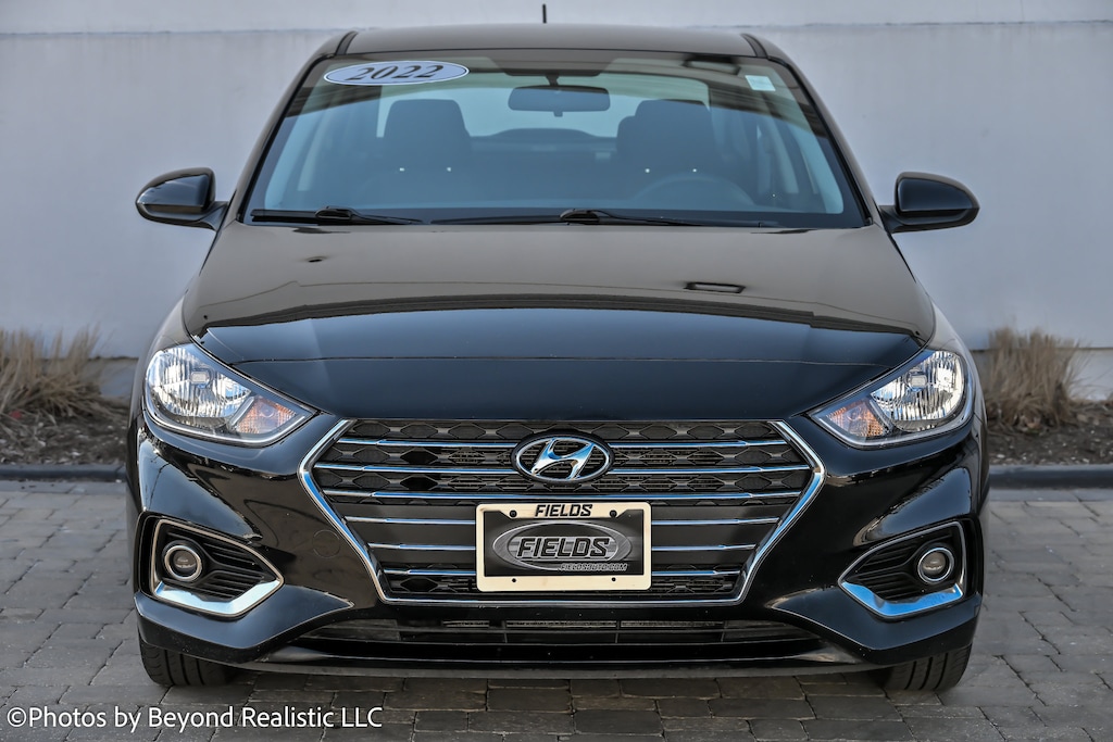 Used 2022 Hyundai Accent SEL Sedan