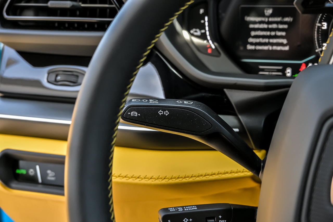 2026 Lamborghini Urus SE - Photo 32