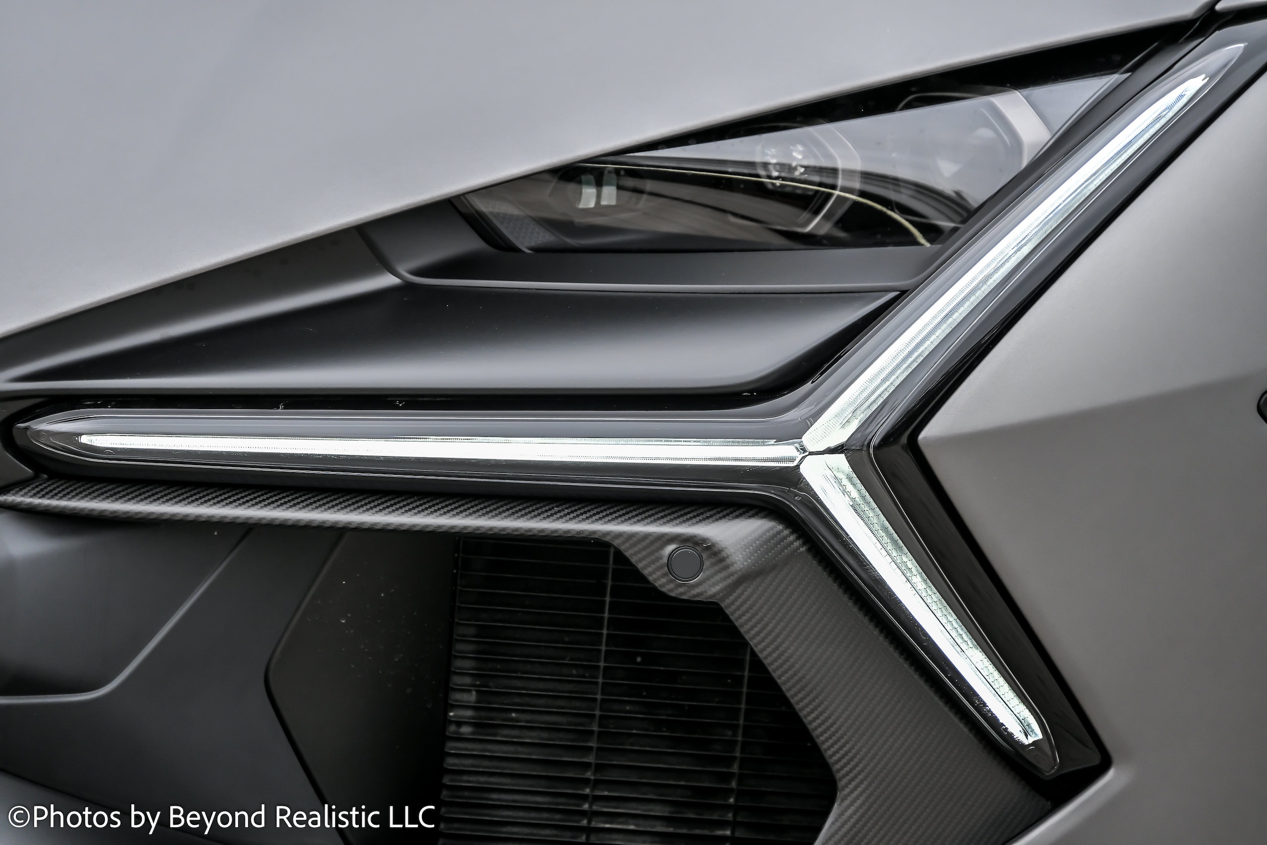 2026 Lamborghini Revuelto Base - Photo 12