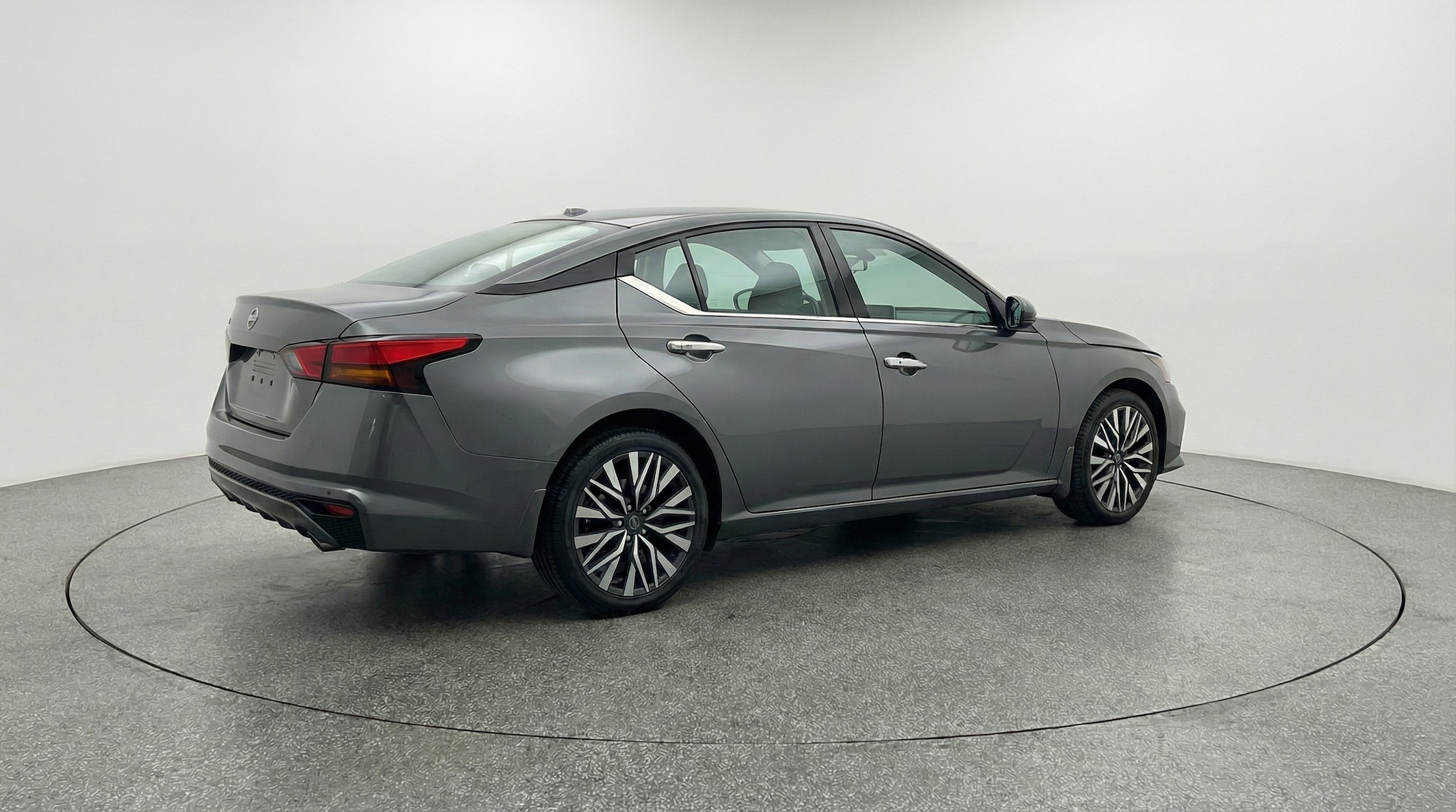 Thumbnail: 2025 Nissan Altima - 7