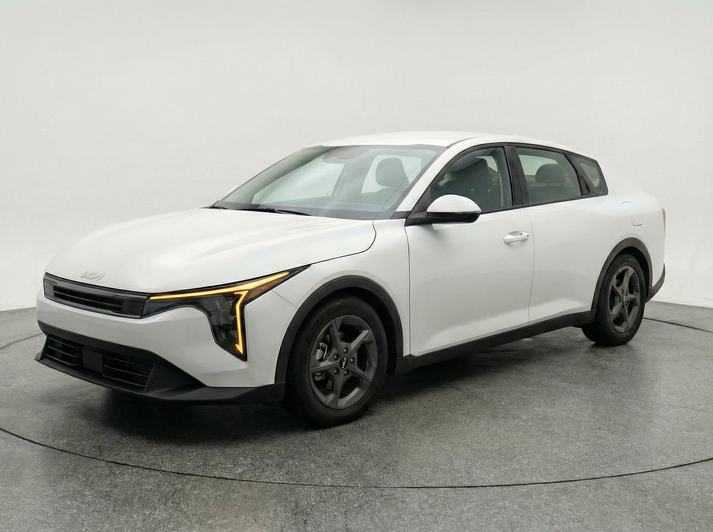 Thumbnail: 2025 Kia K4 - 3