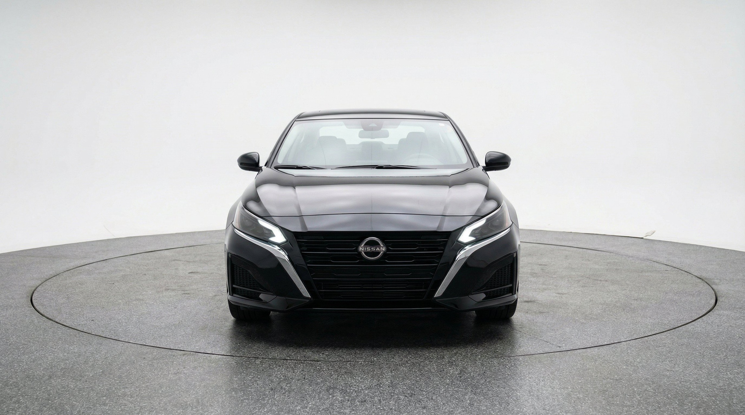 Thumbnail: 2025 Nissan Altima - 2
