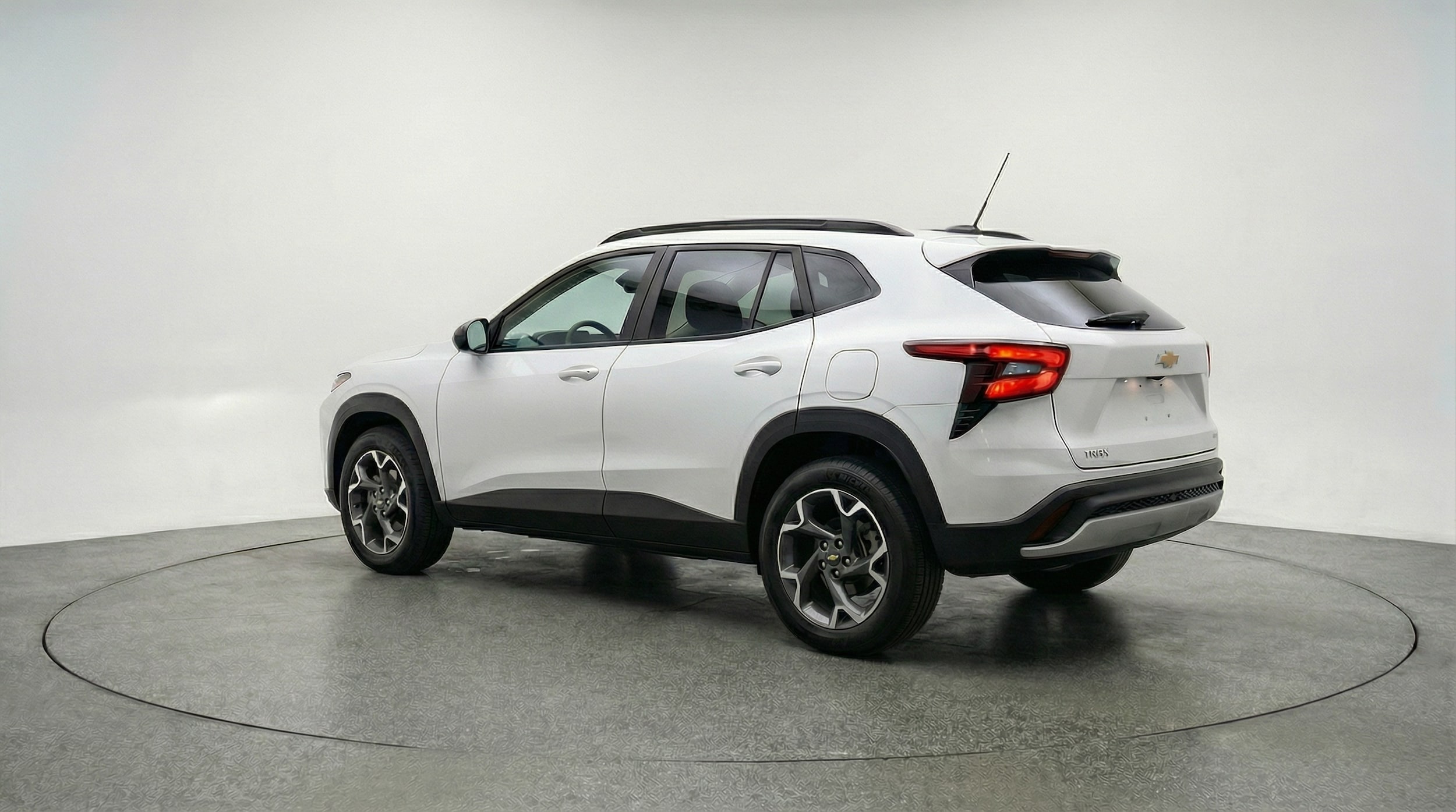 Thumbnail: 2025 Chevrolet Trax - 5