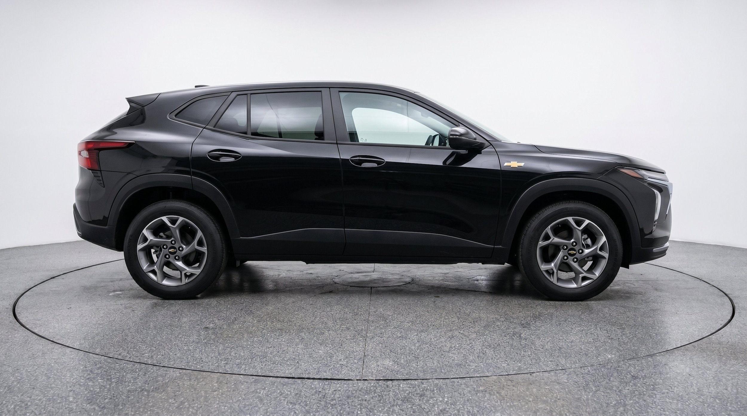 Thumbnail: 2025 Chevrolet Trax - 11
