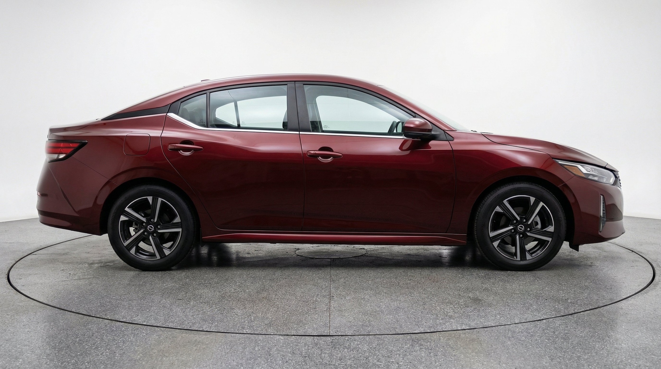 2025 Nissan Sentra SV - Photo 10