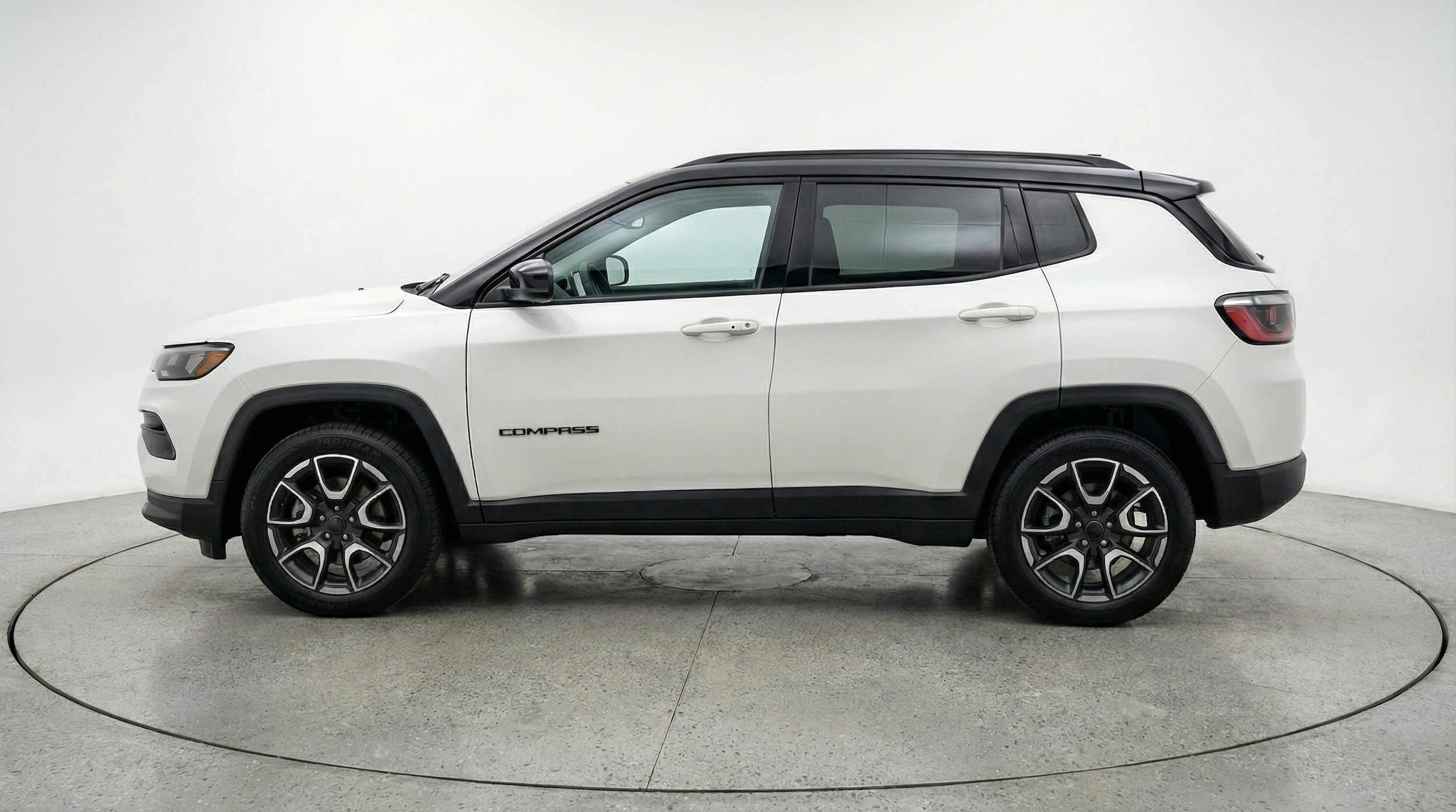 Thumbnail: 2025 Jeep Compass - 4