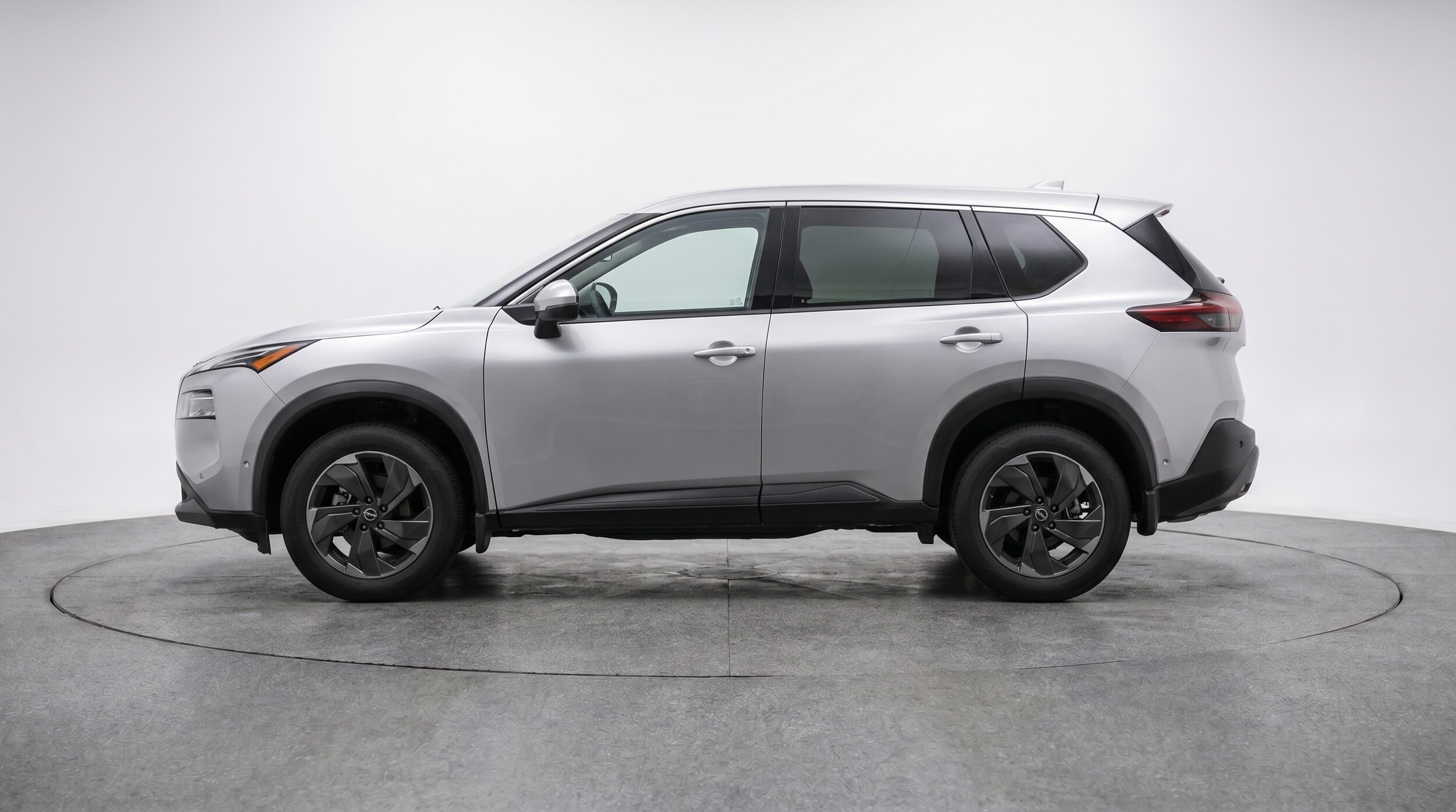 Thumbnail: 2025 Nissan Rogue - 4