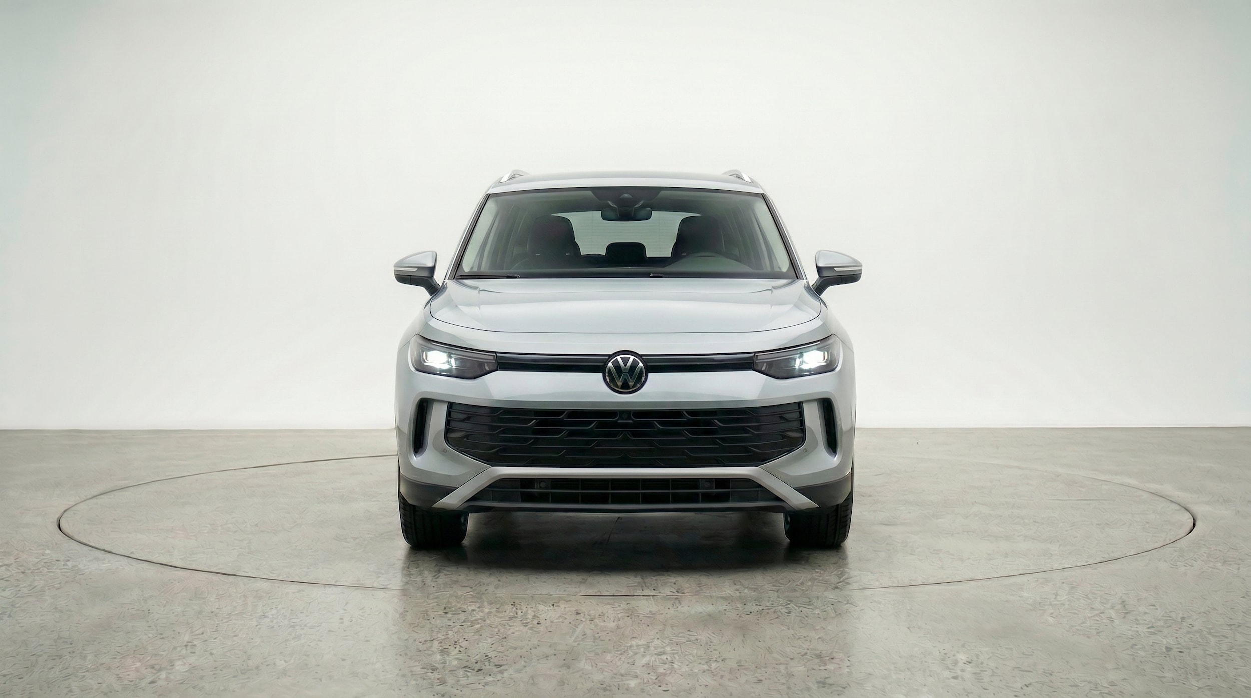 Thumbnail: 2026 Volkswagen Tiguan - 2