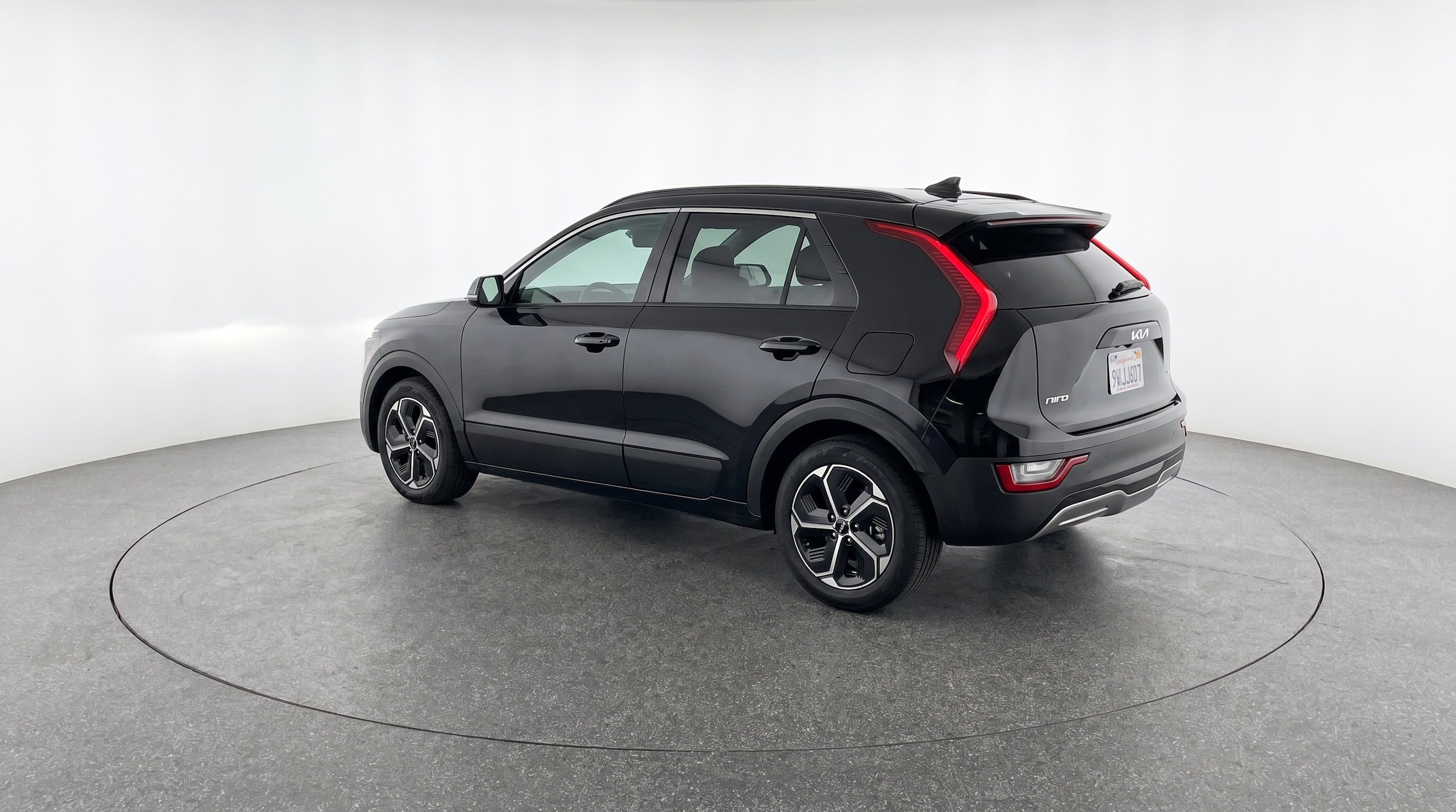 Thumbnail: 2026 Kia Niro - 6