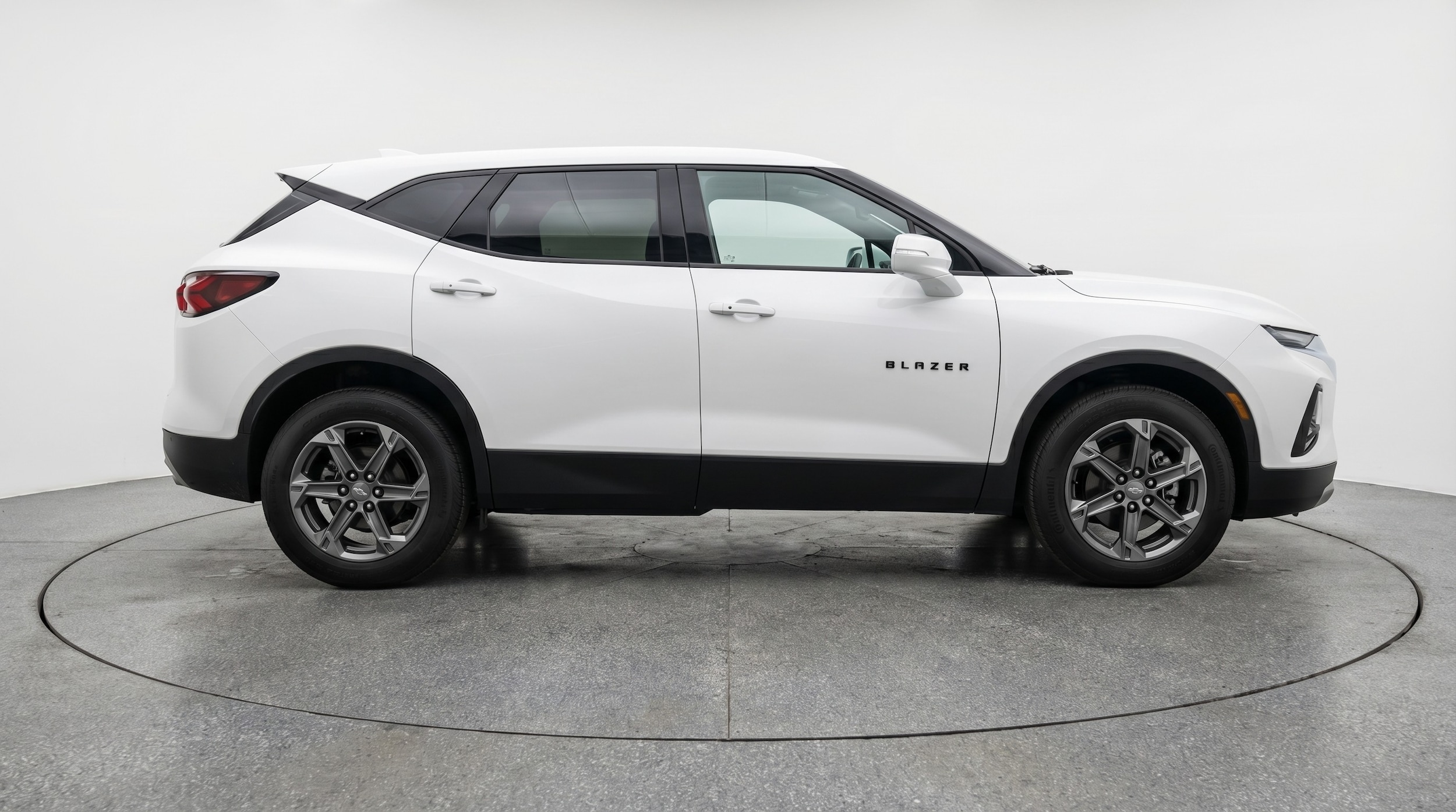 Thumbnail: 2025 Chevrolet Blazer - 8