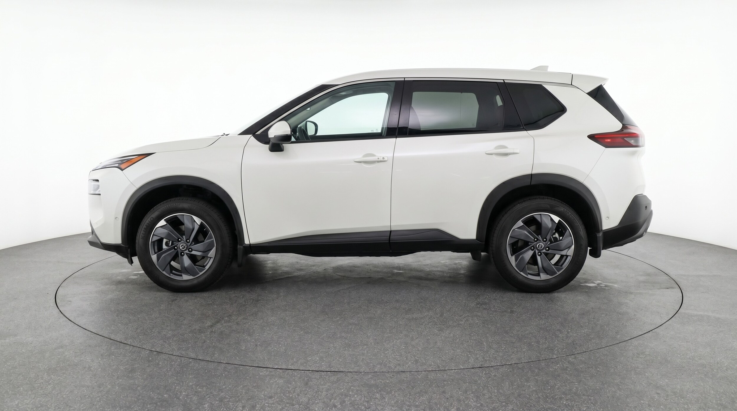 Thumbnail: 2025 Nissan Rogue - 4