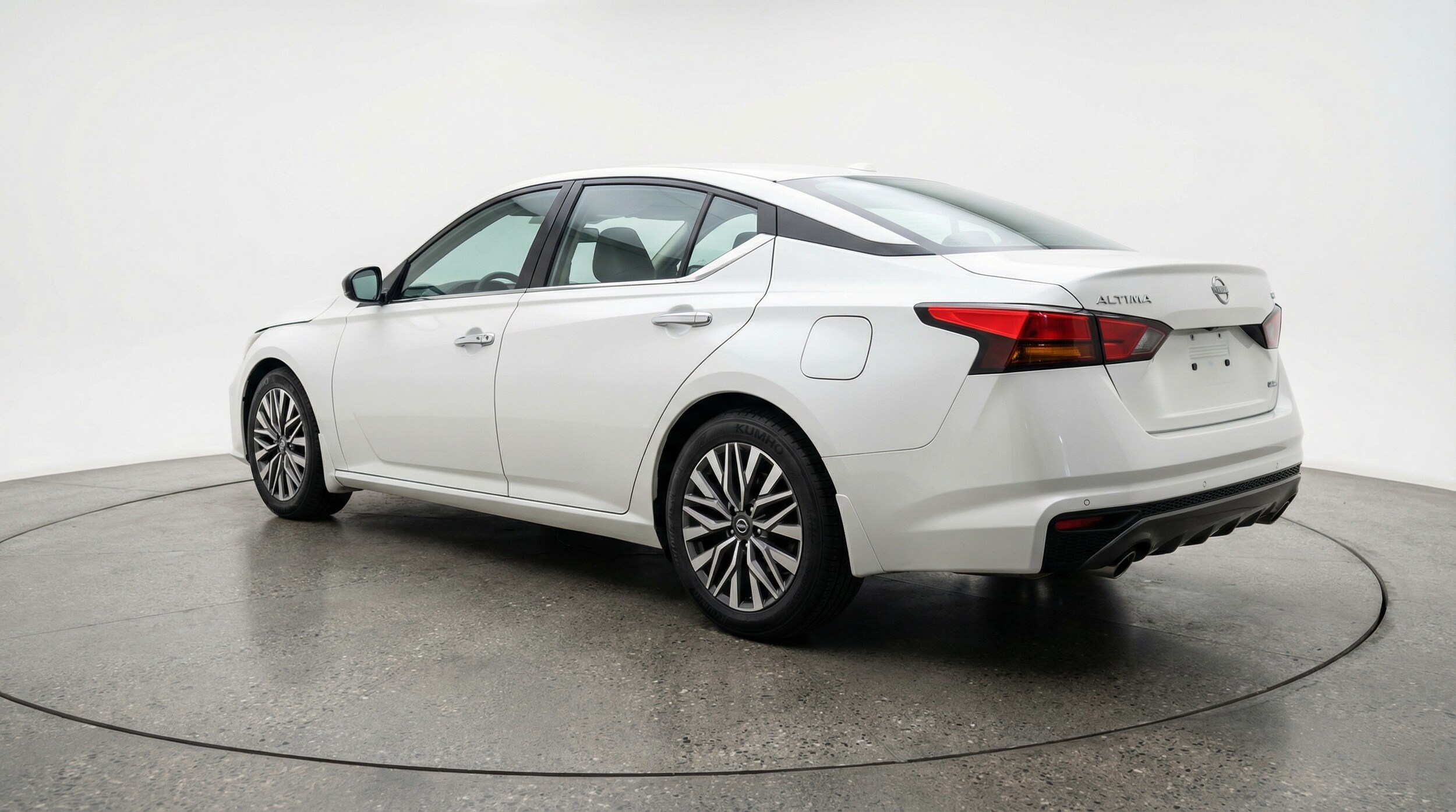 Thumbnail: 2025 Nissan Altima - 5