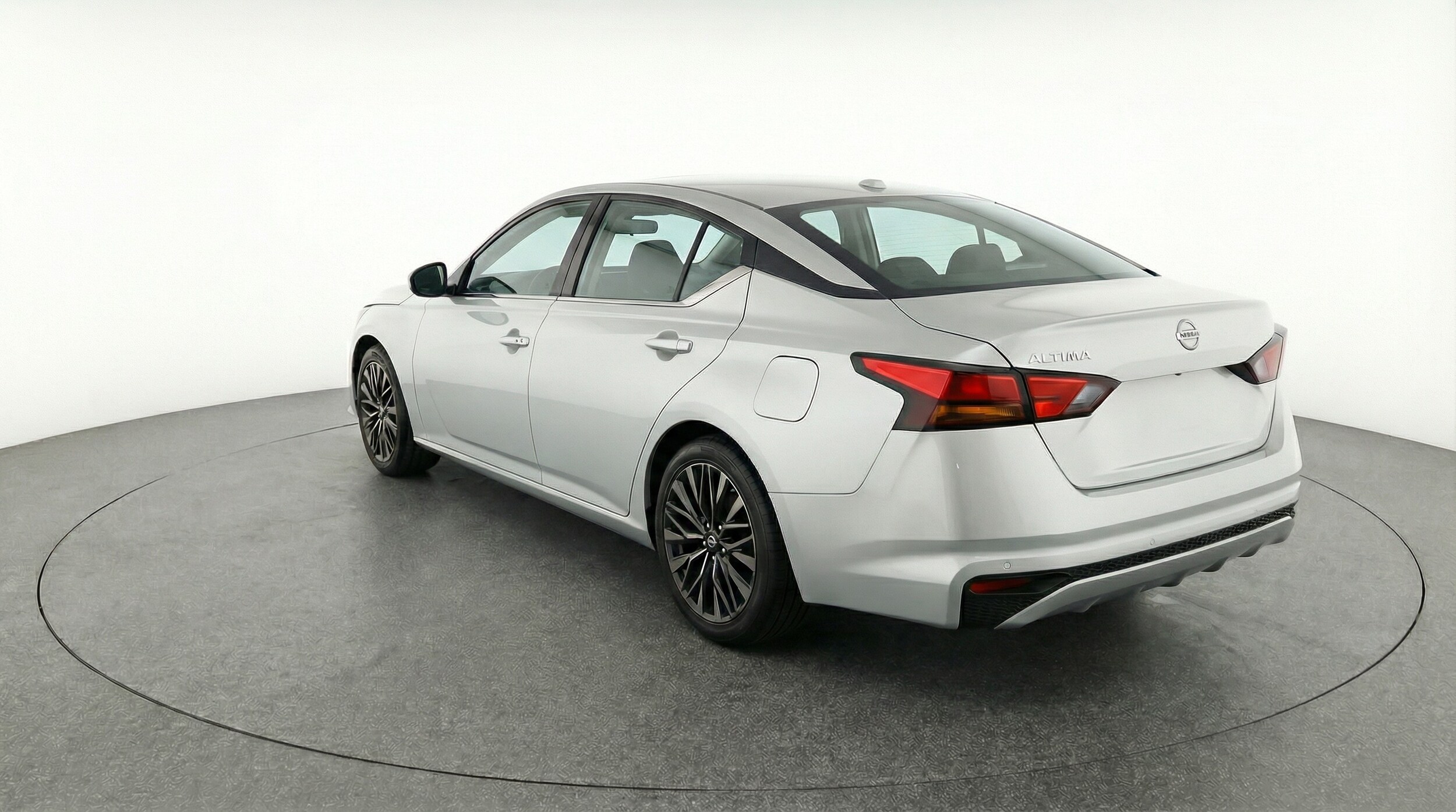 Thumbnail: 2025 Nissan Altima - 5