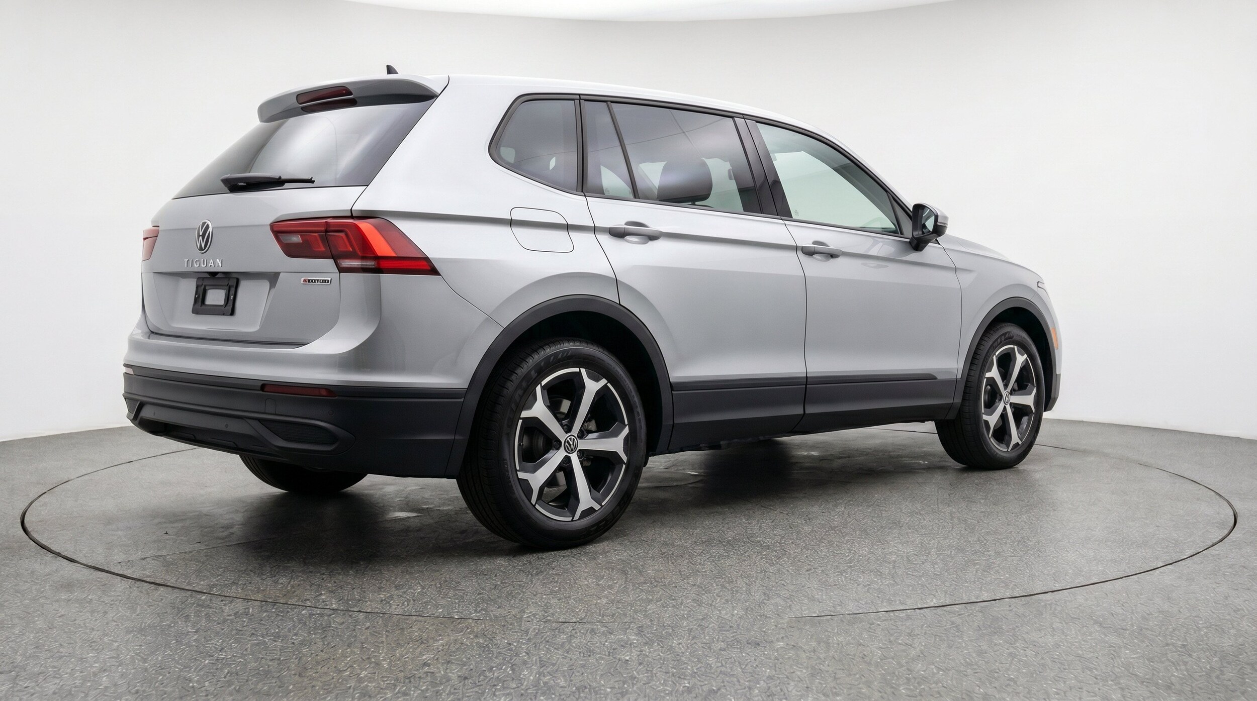 Thumbnail: 2026 Volkswagen Tiguan - 9