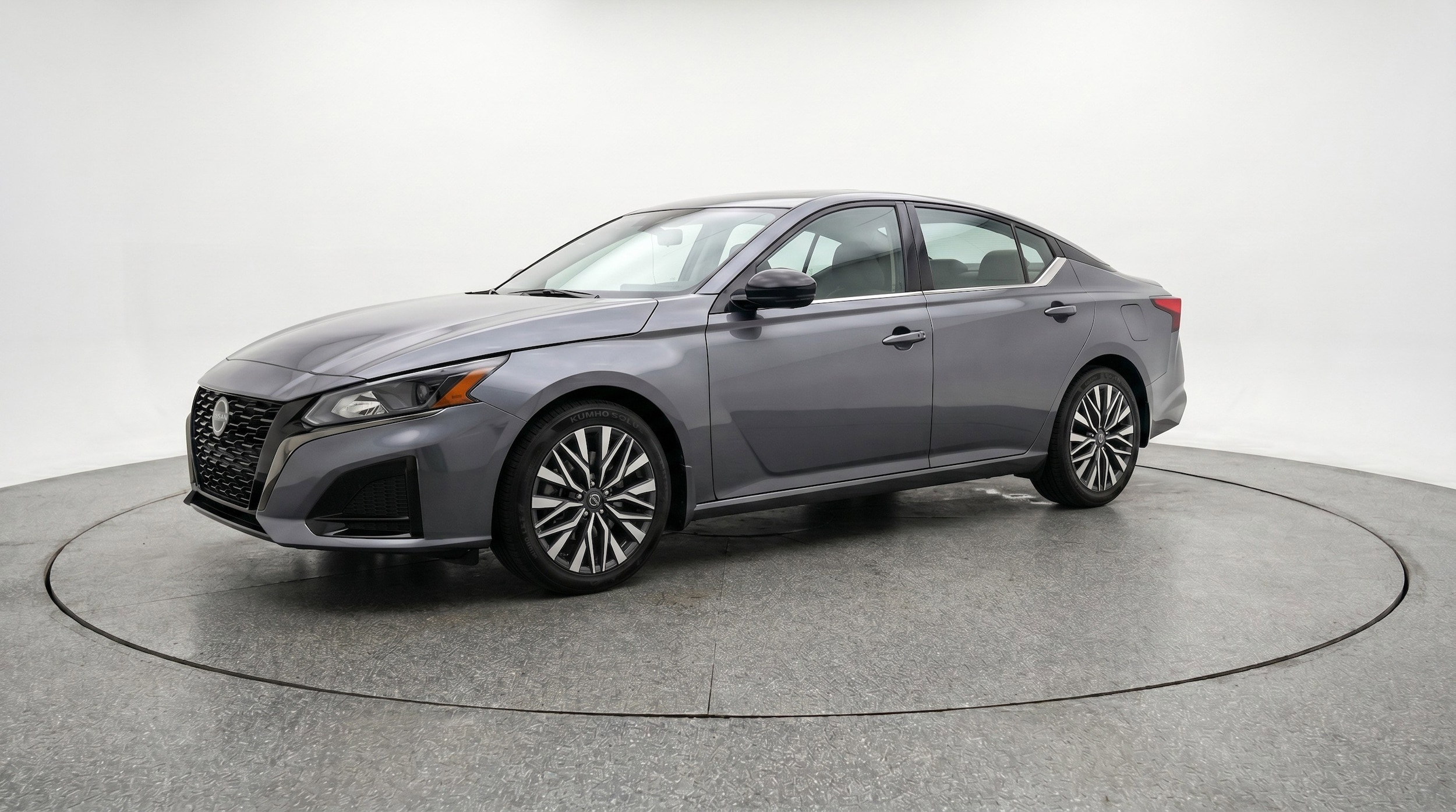 Thumbnail: 2025 Nissan Altima - 3