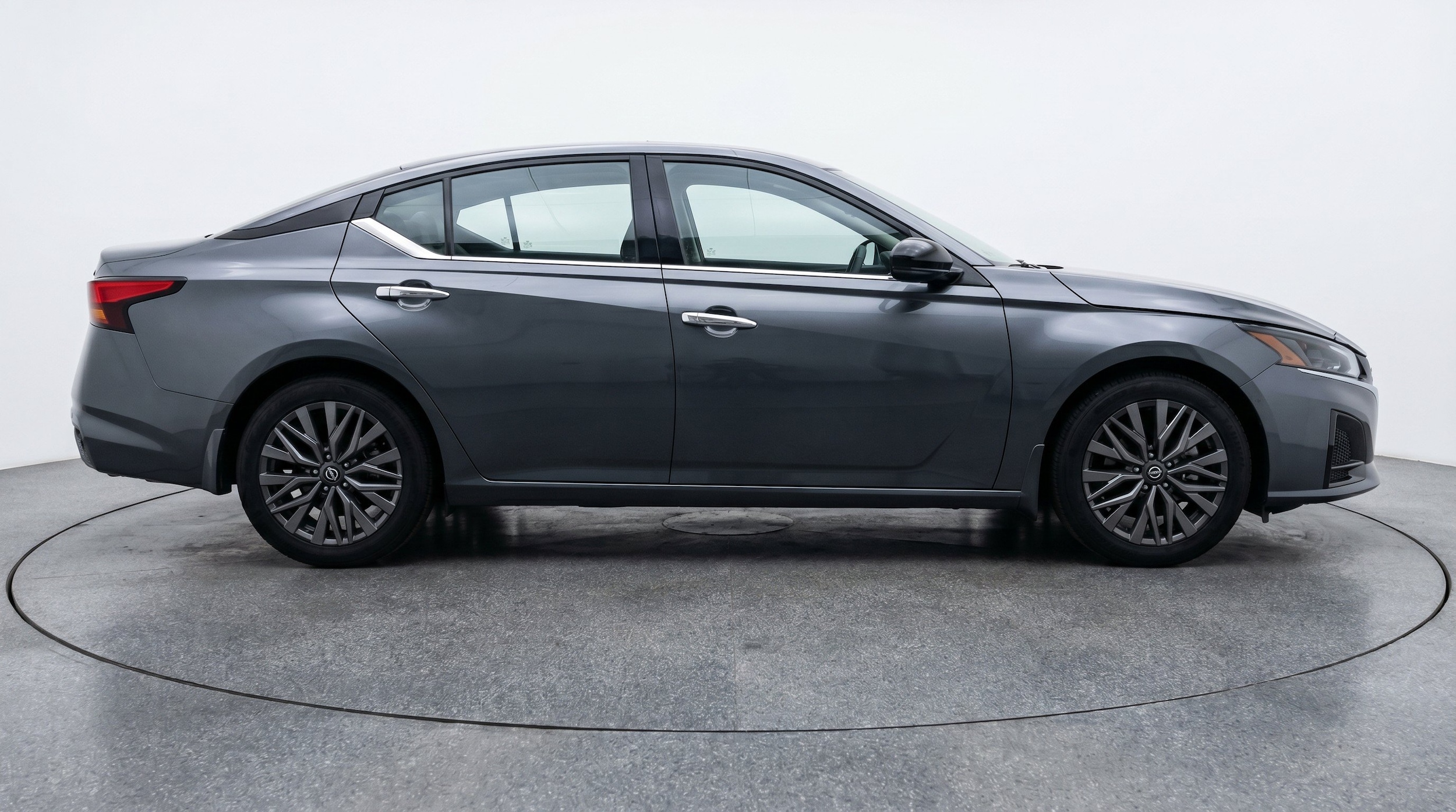 Thumbnail: 2025 Nissan Altima - 11