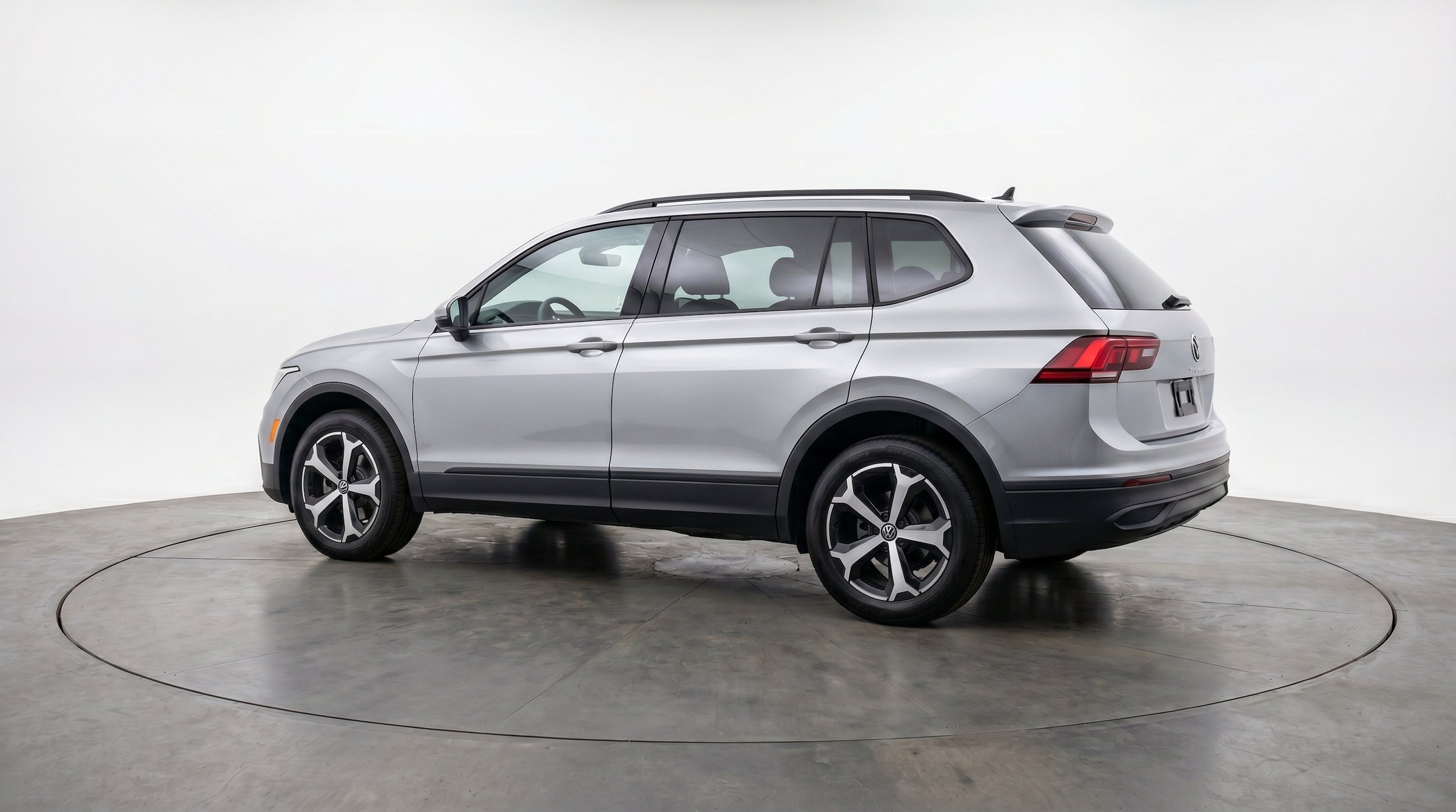 Thumbnail: 2026 Volkswagen Tiguan - 6