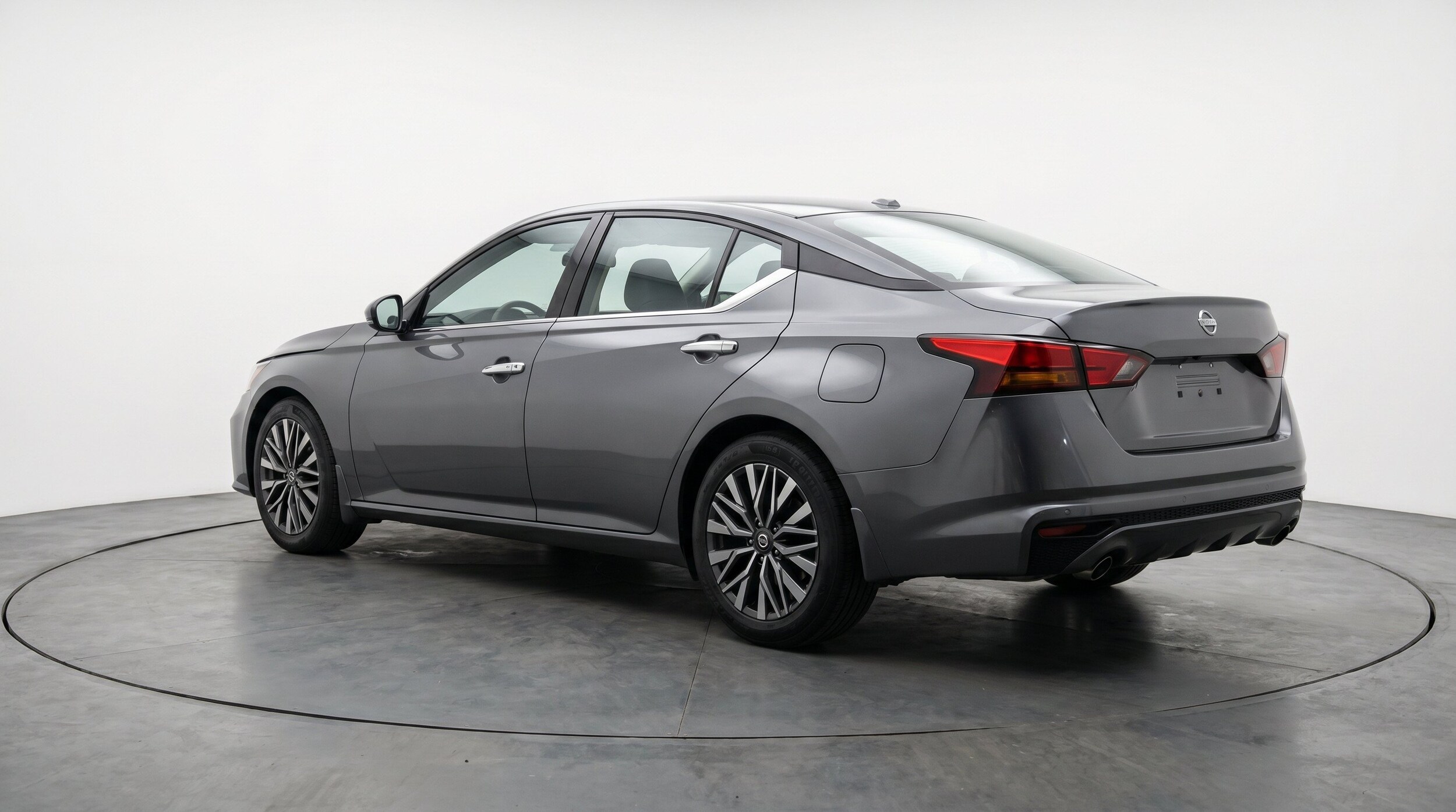 Thumbnail: 2025 Nissan Altima - 6