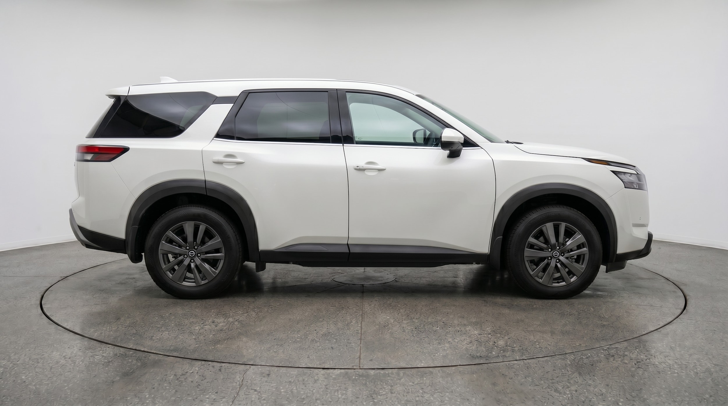 Thumbnail: 2025 Nissan Pathfinder - 8
