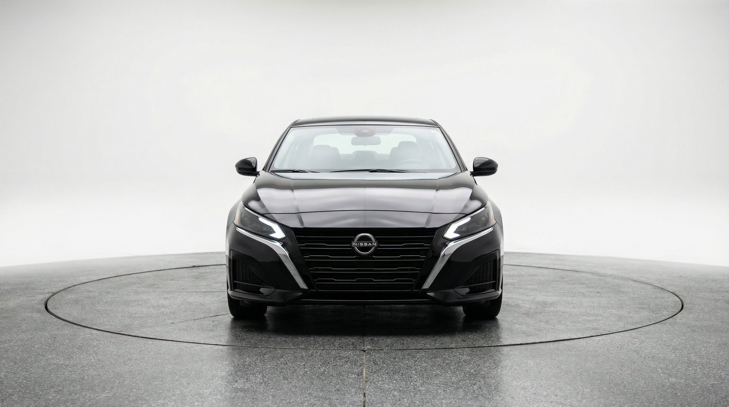 Thumbnail: 2025 Nissan Altima - 2