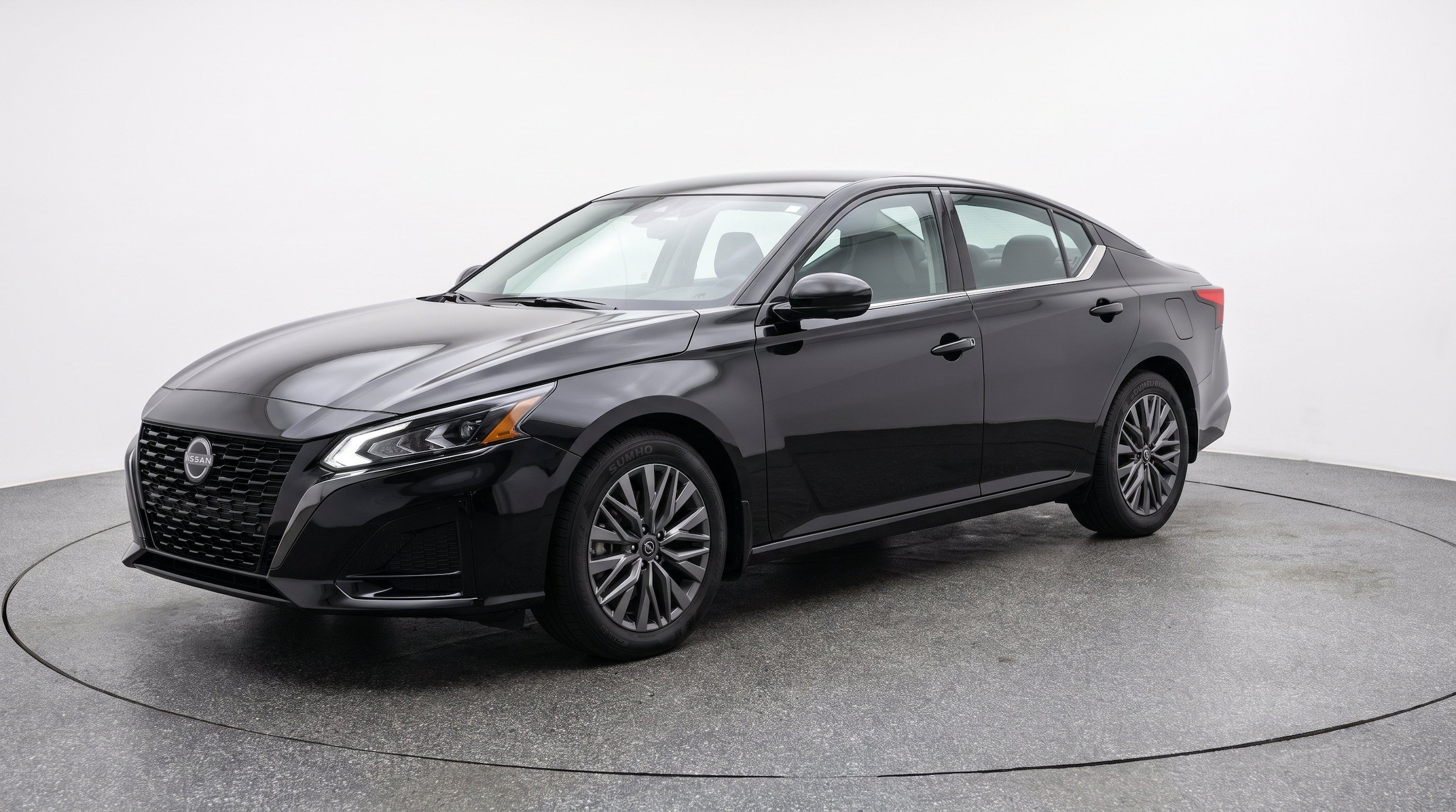 Thumbnail: 2025 Nissan Altima - 3