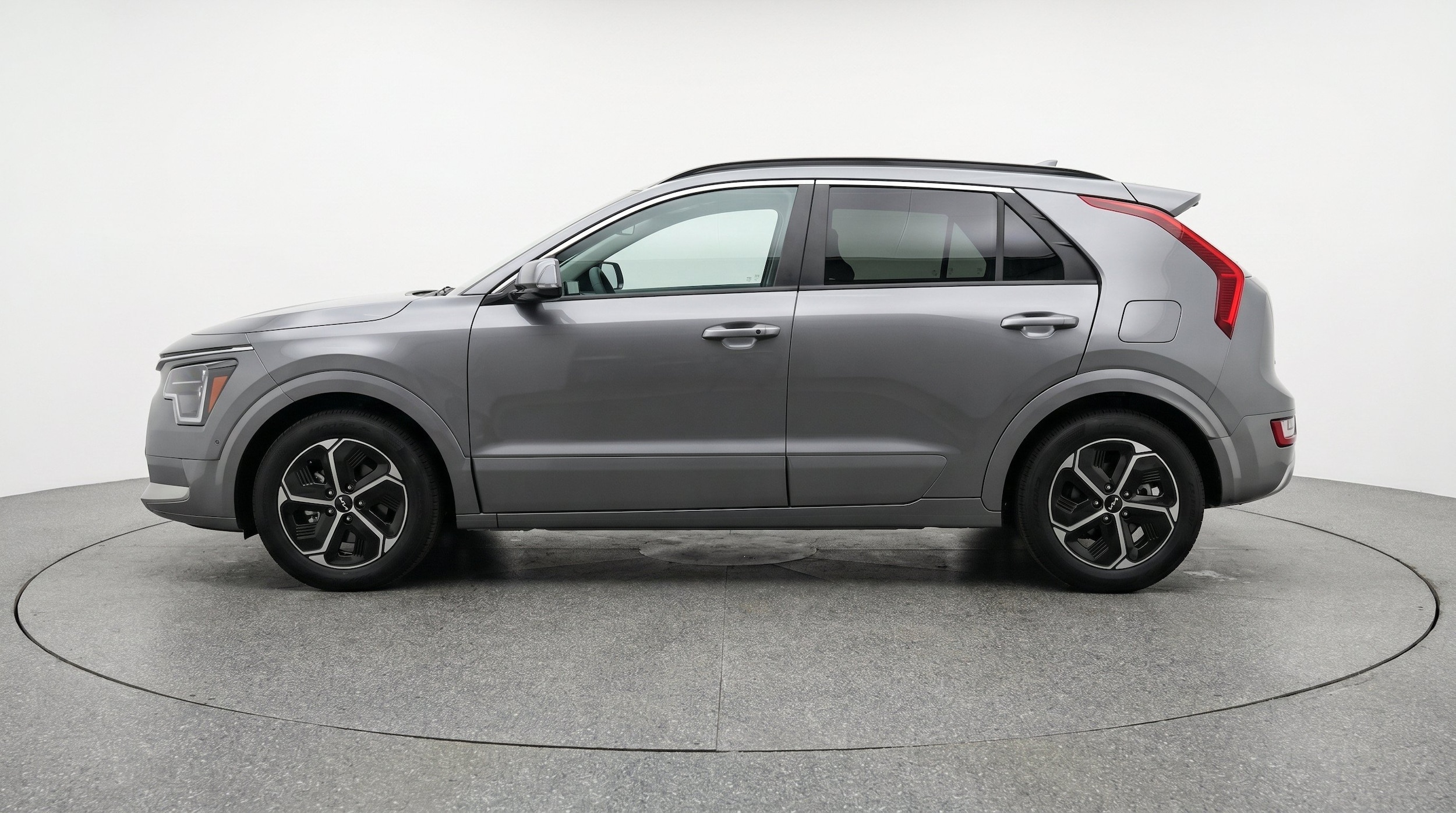 Thumbnail: 2026 Kia Niro - 5