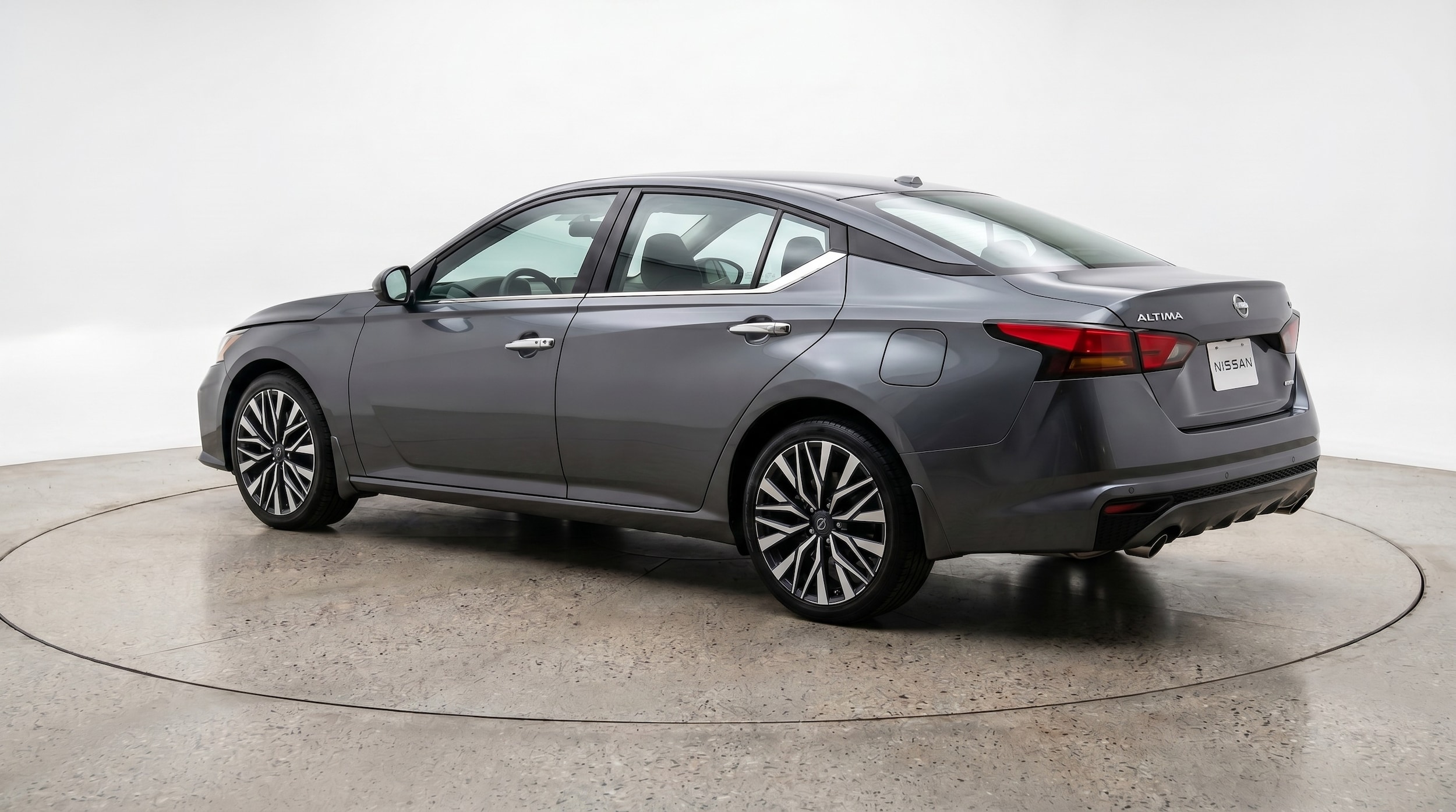 Thumbnail: 2025 Nissan Altima - 5