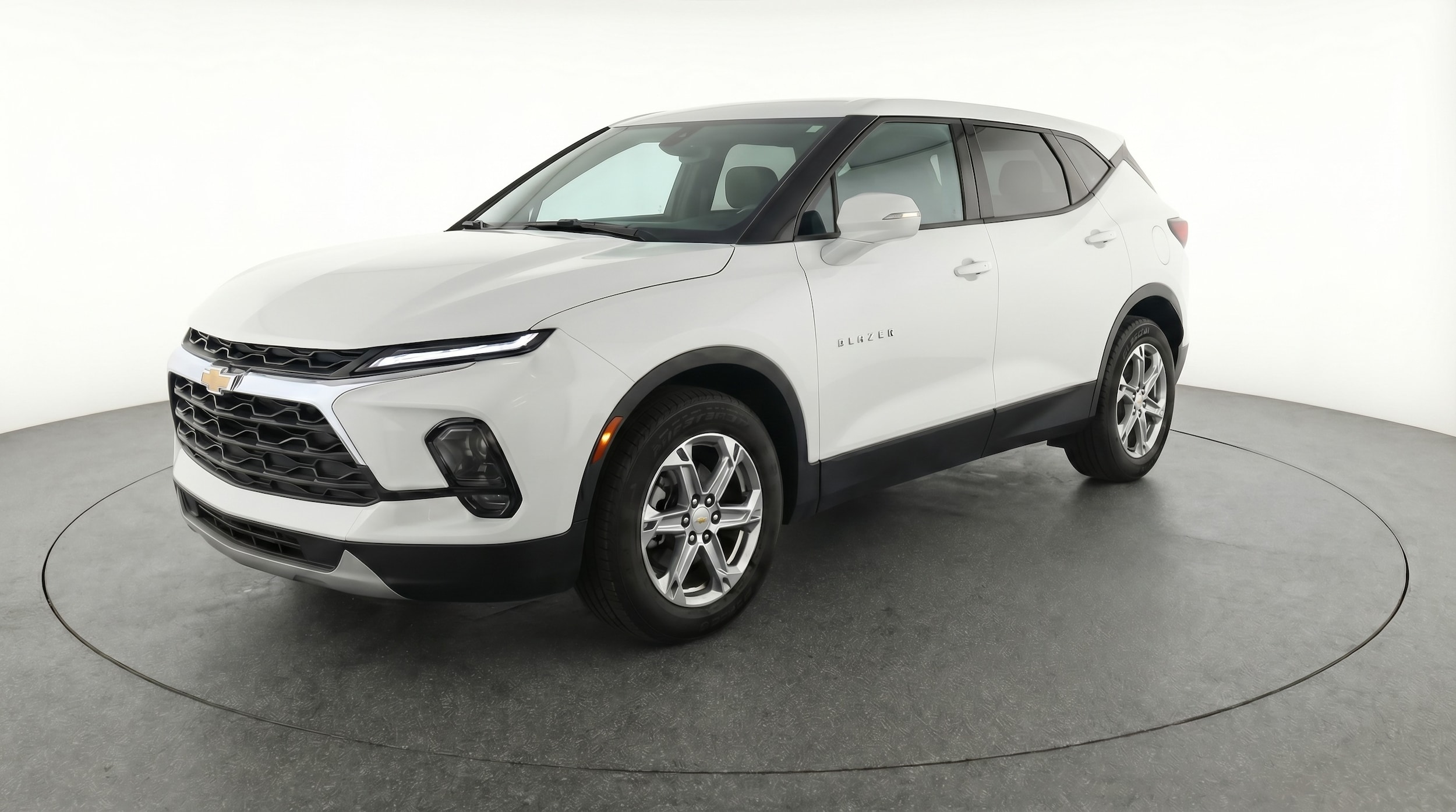 Thumbnail: 2025 Chevrolet Blazer - 3