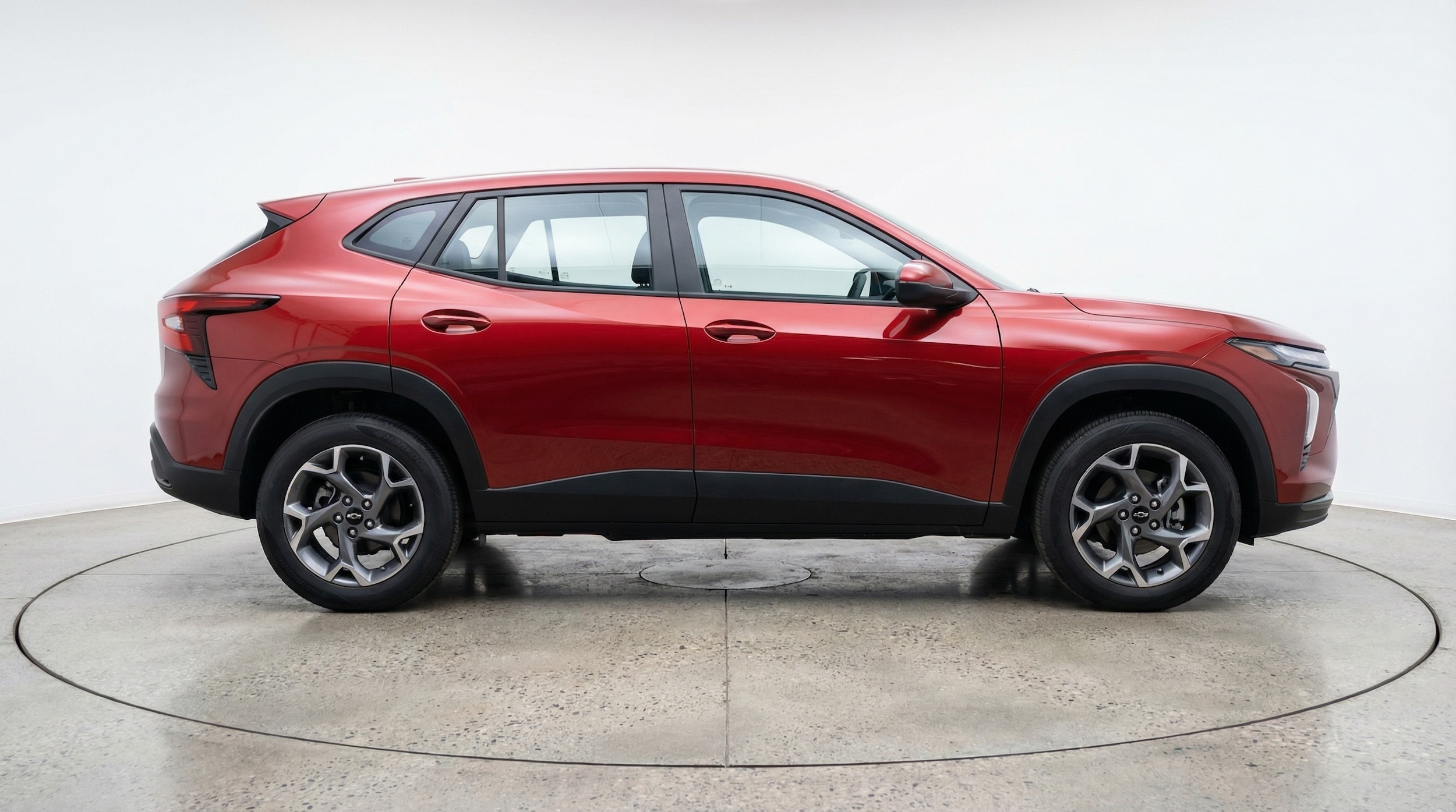 Thumbnail: 2025 Chevrolet Trax - 8