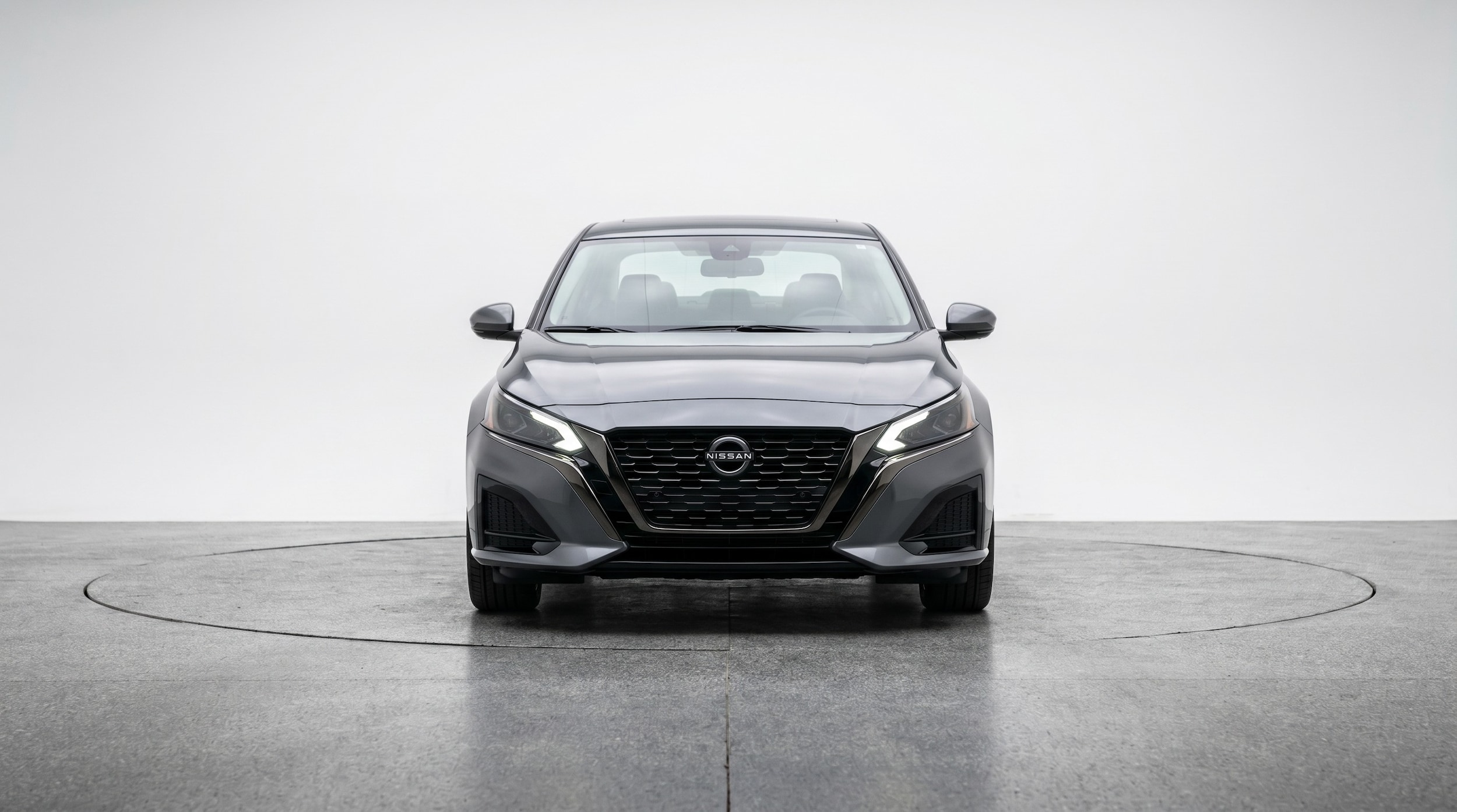 Thumbnail: 2025 Nissan Altima - 2
