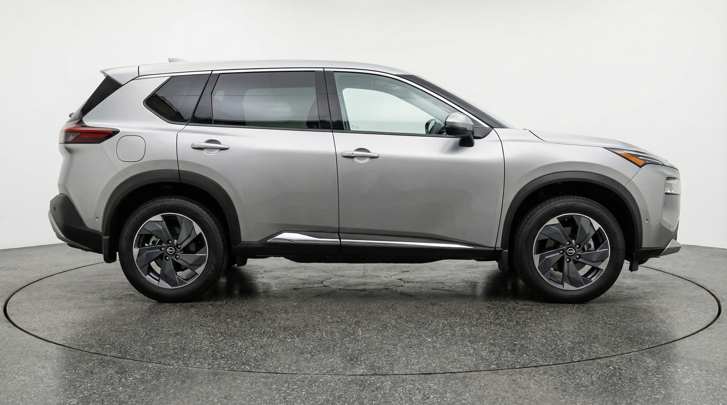 Thumbnail: 2025 Nissan Rogue - 8