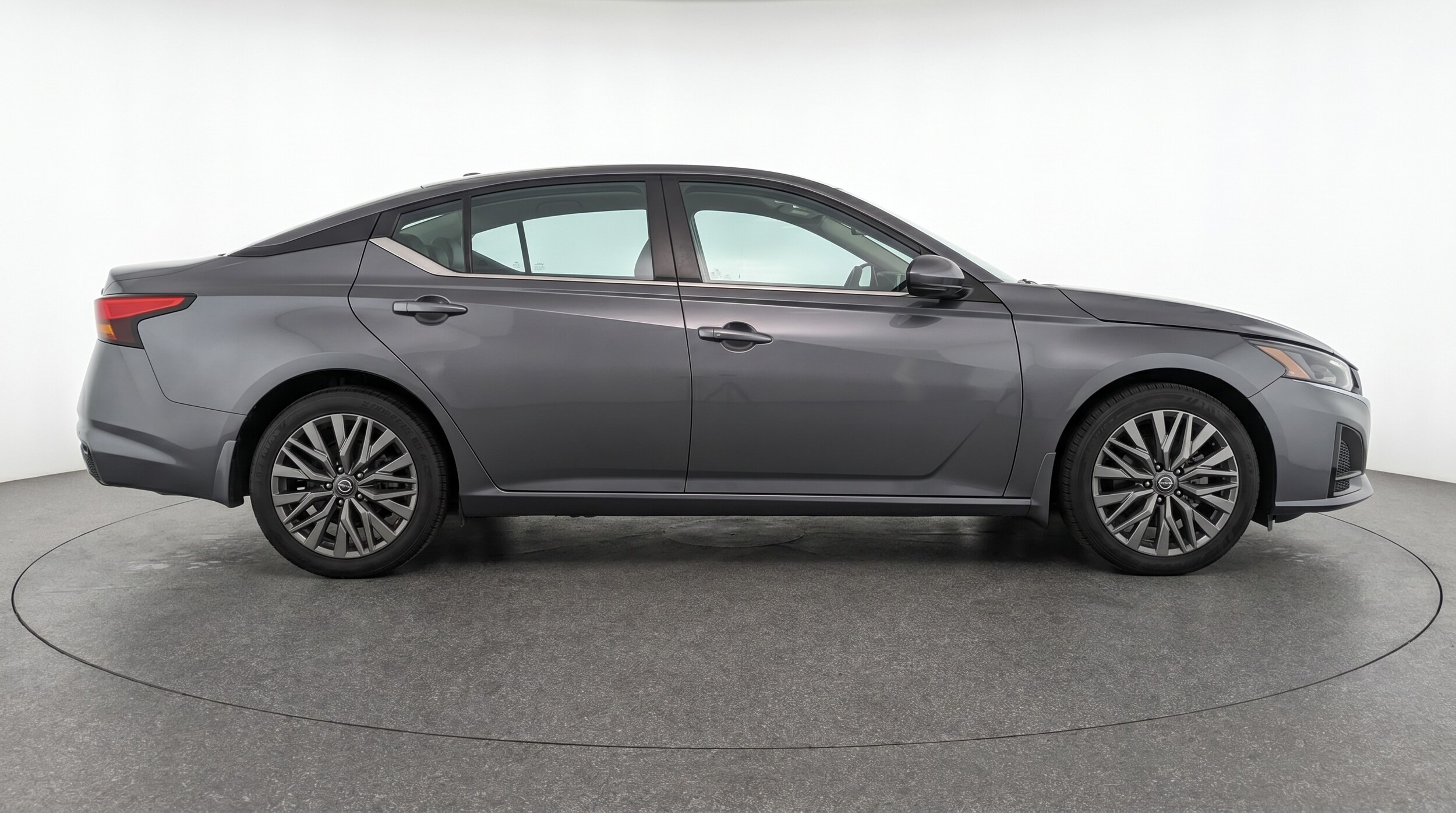 Thumbnail: 2025 Nissan Altima - 8